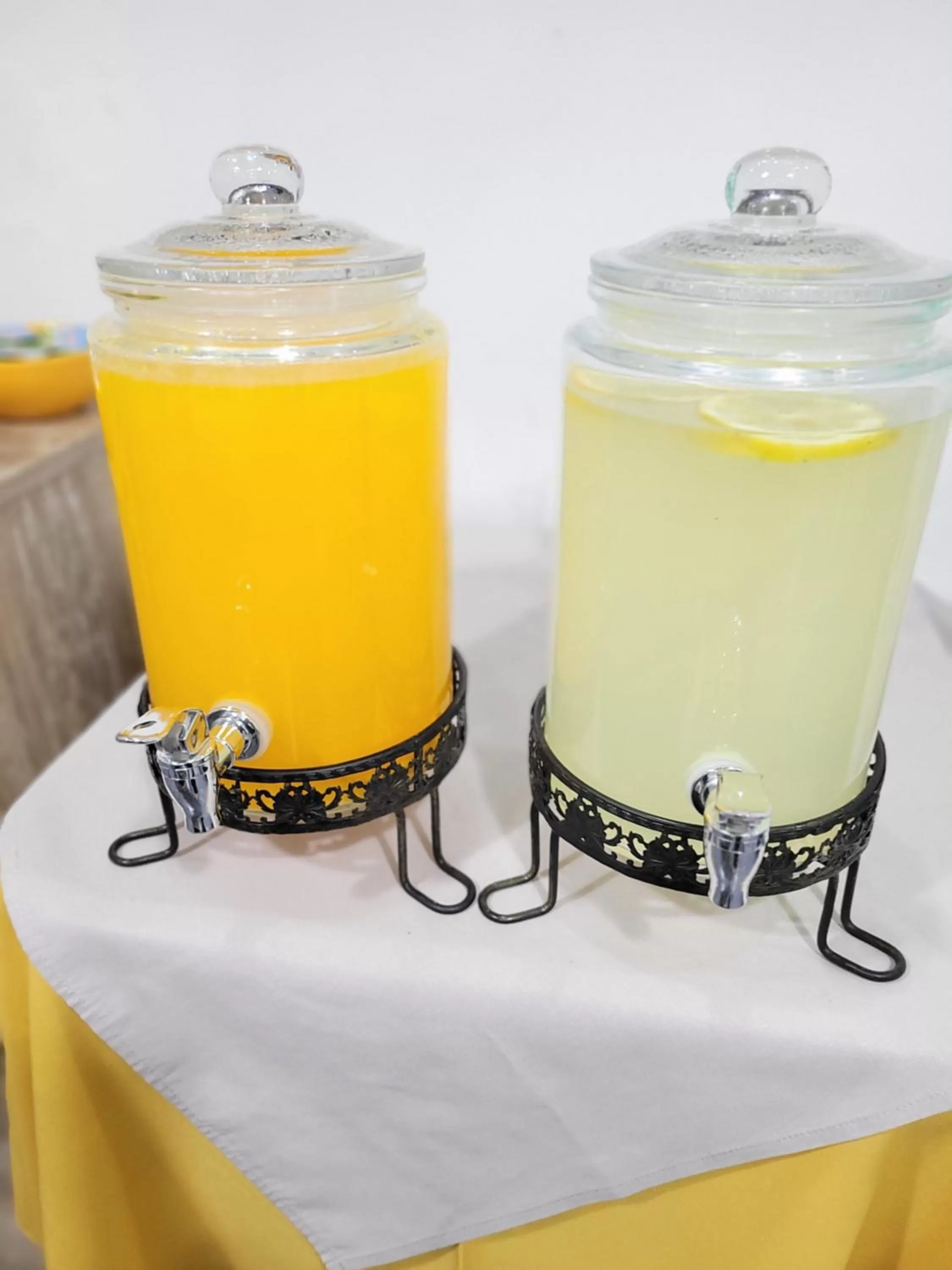 Food and drinks in Hotel ATEPSA