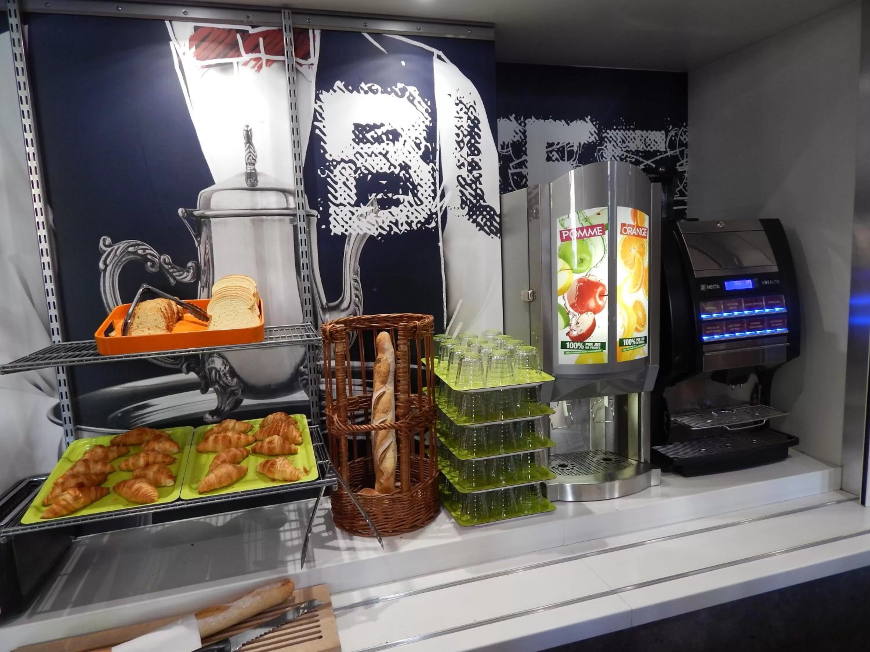 Buffet breakfast in ibis budget Limoges Centre Gare