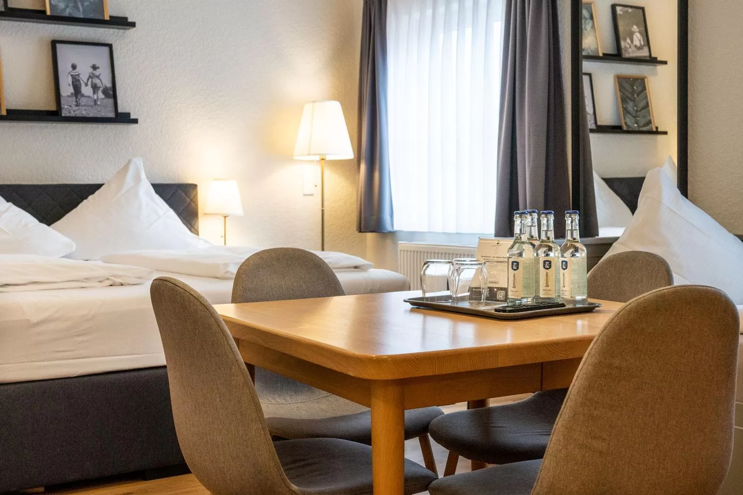 Seating area, Bed in Hotel Beim Schupi Karlsruhe
