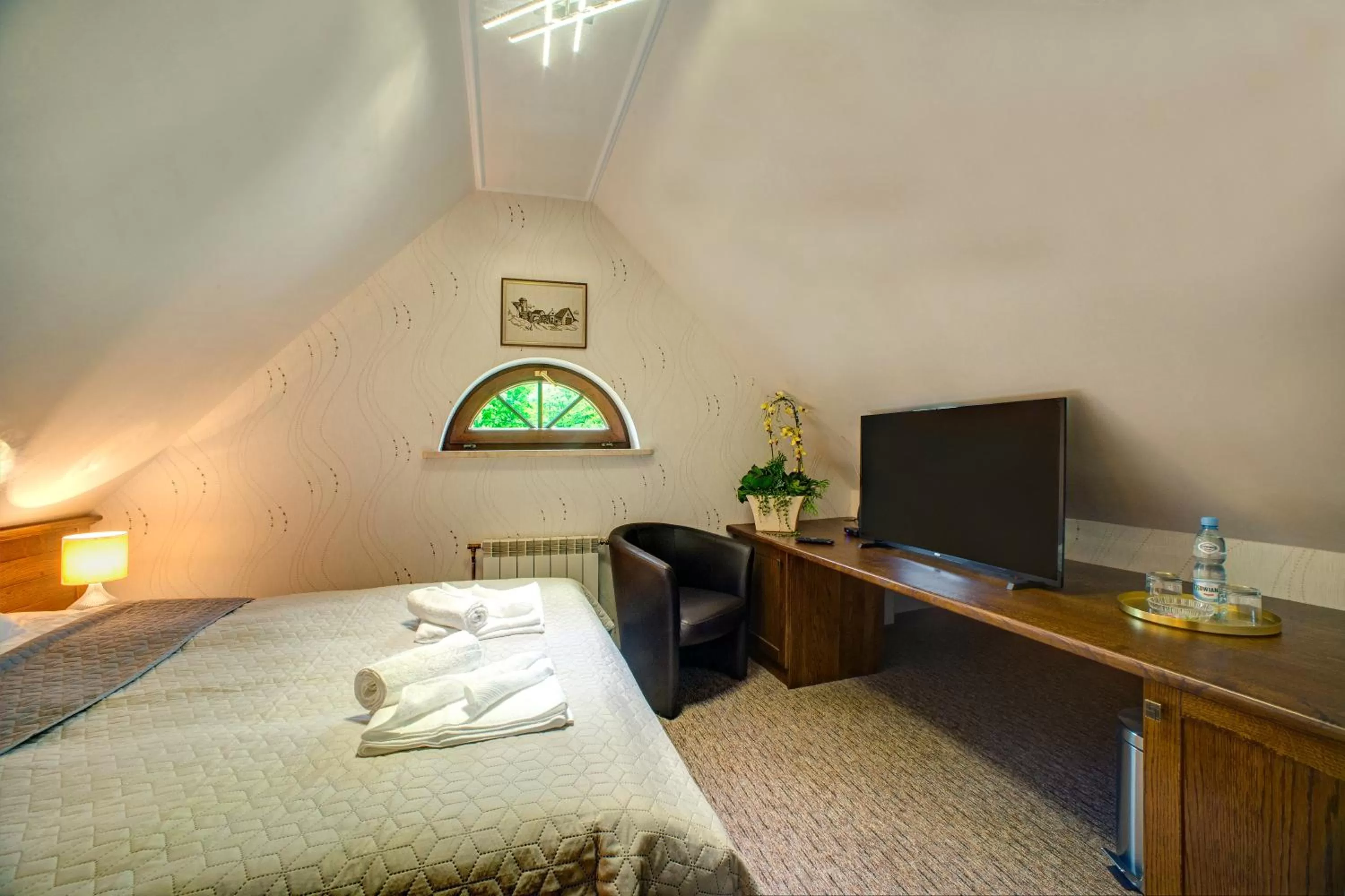 Bed in Pokoje Gościnne Murowanka