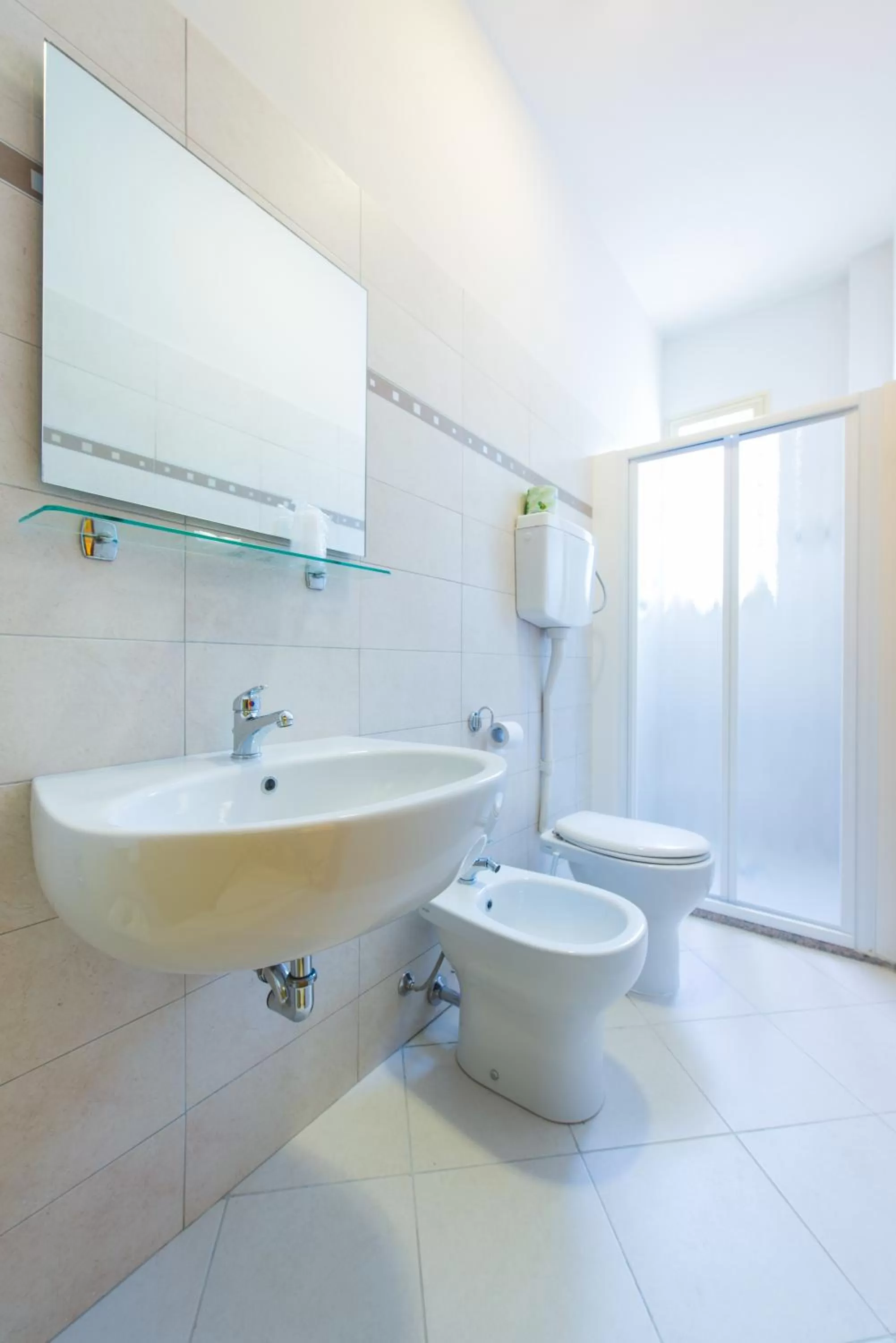 Bathroom in Hotel Losanna