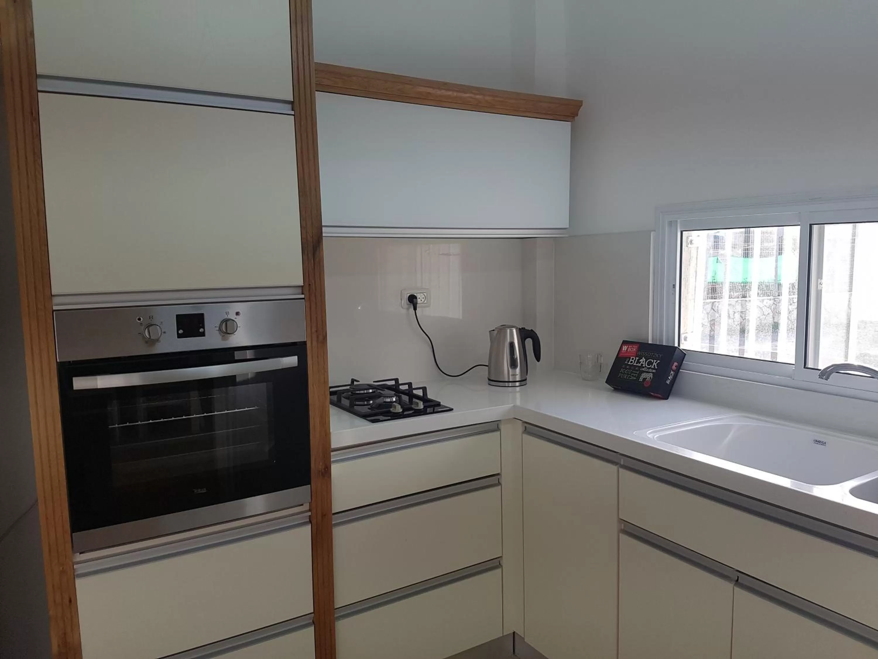 Kitchen or kitchenette in אבני החושן- Avnei Hoshen