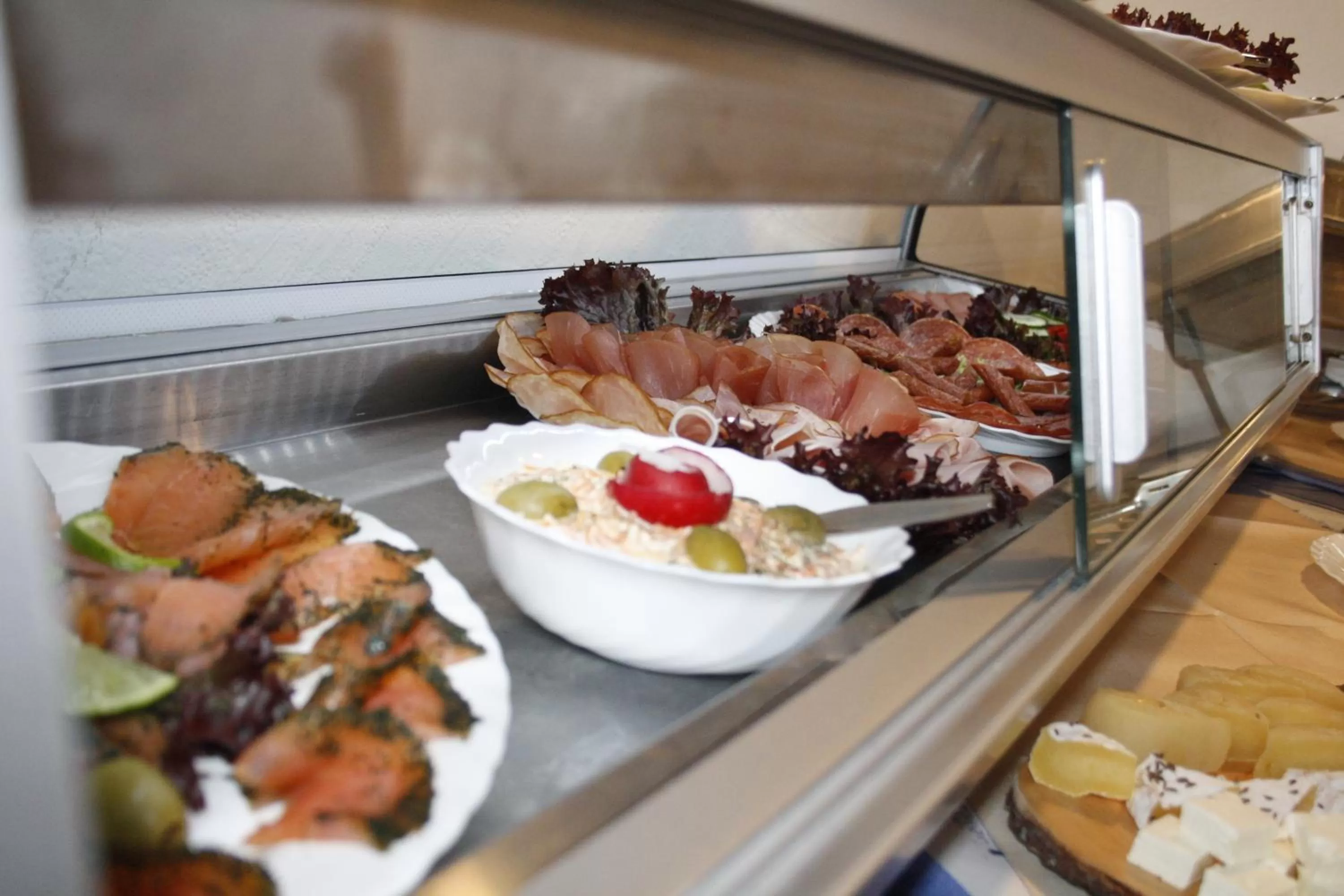 Buffet breakfast in Hotel Deutsches Haus