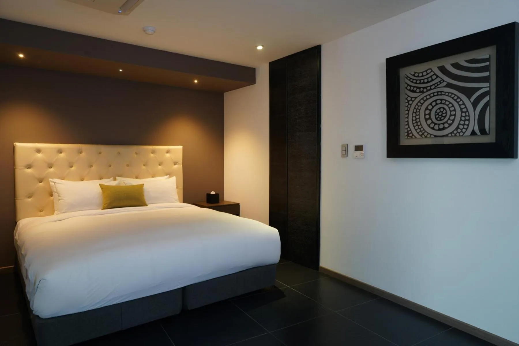 Bed in Jeju Hotel Scarboro