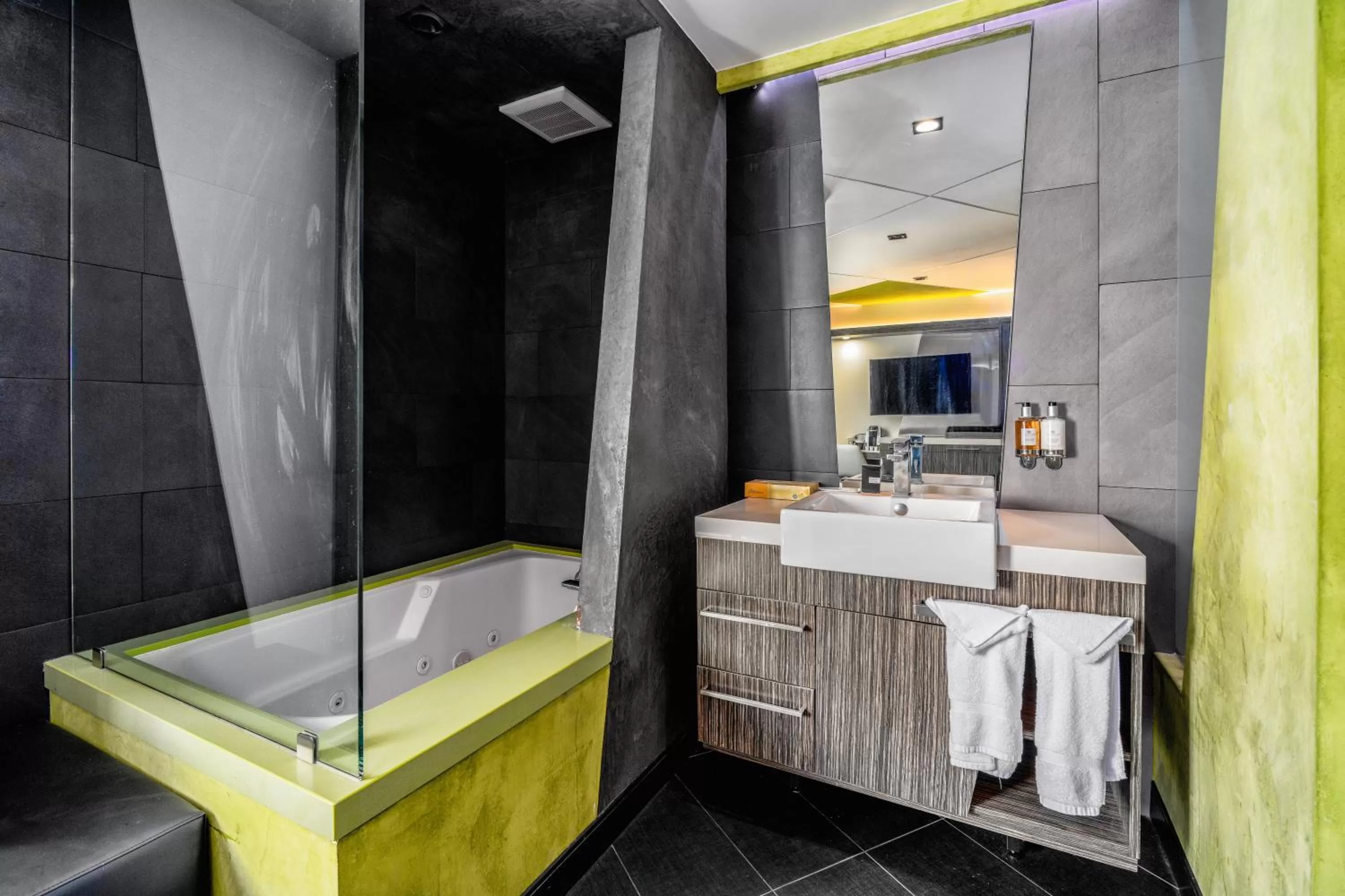 Shower in The Moment Hotel