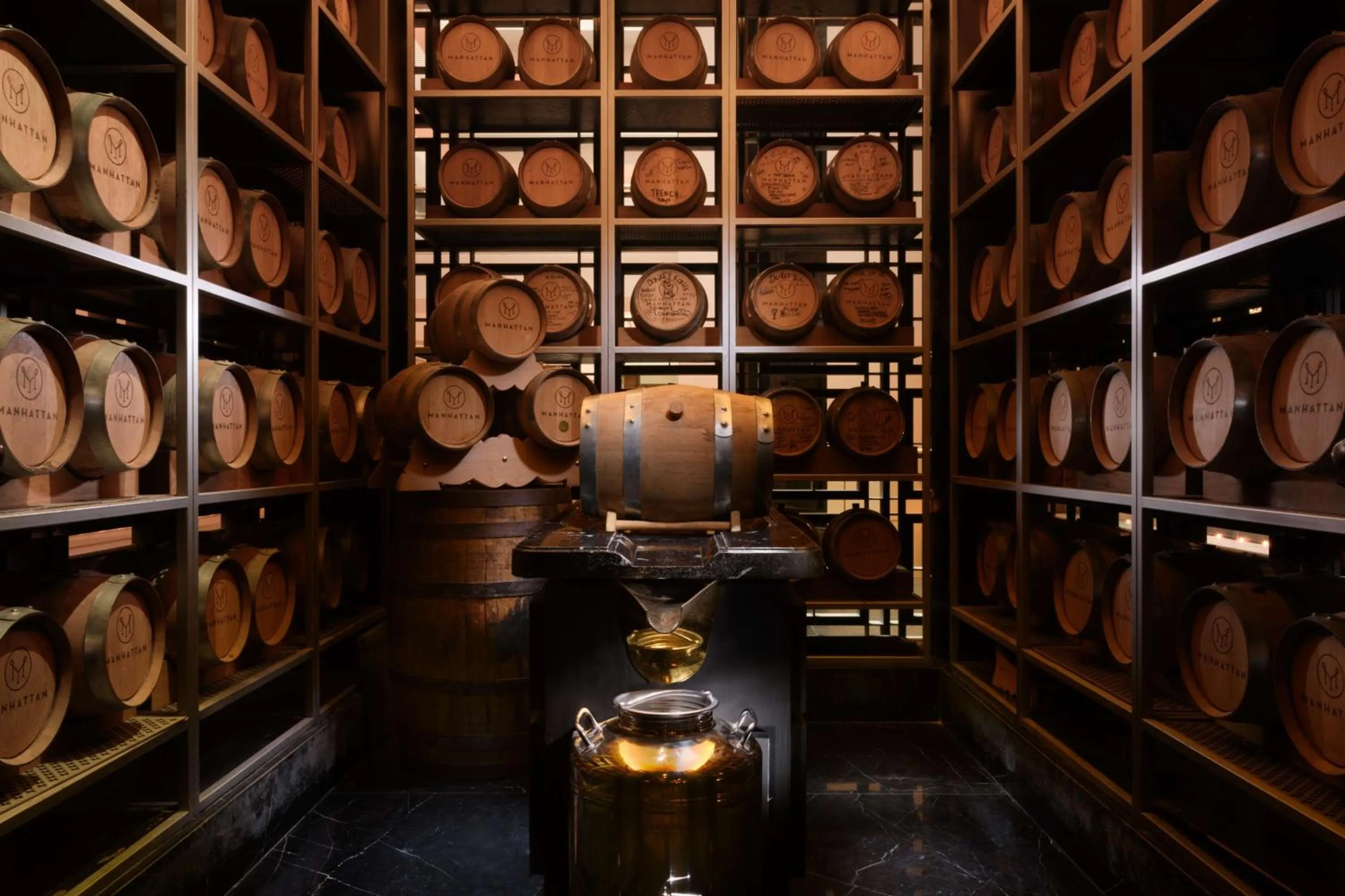 Restaurant/places to eat in Conrad Singapore Orchard