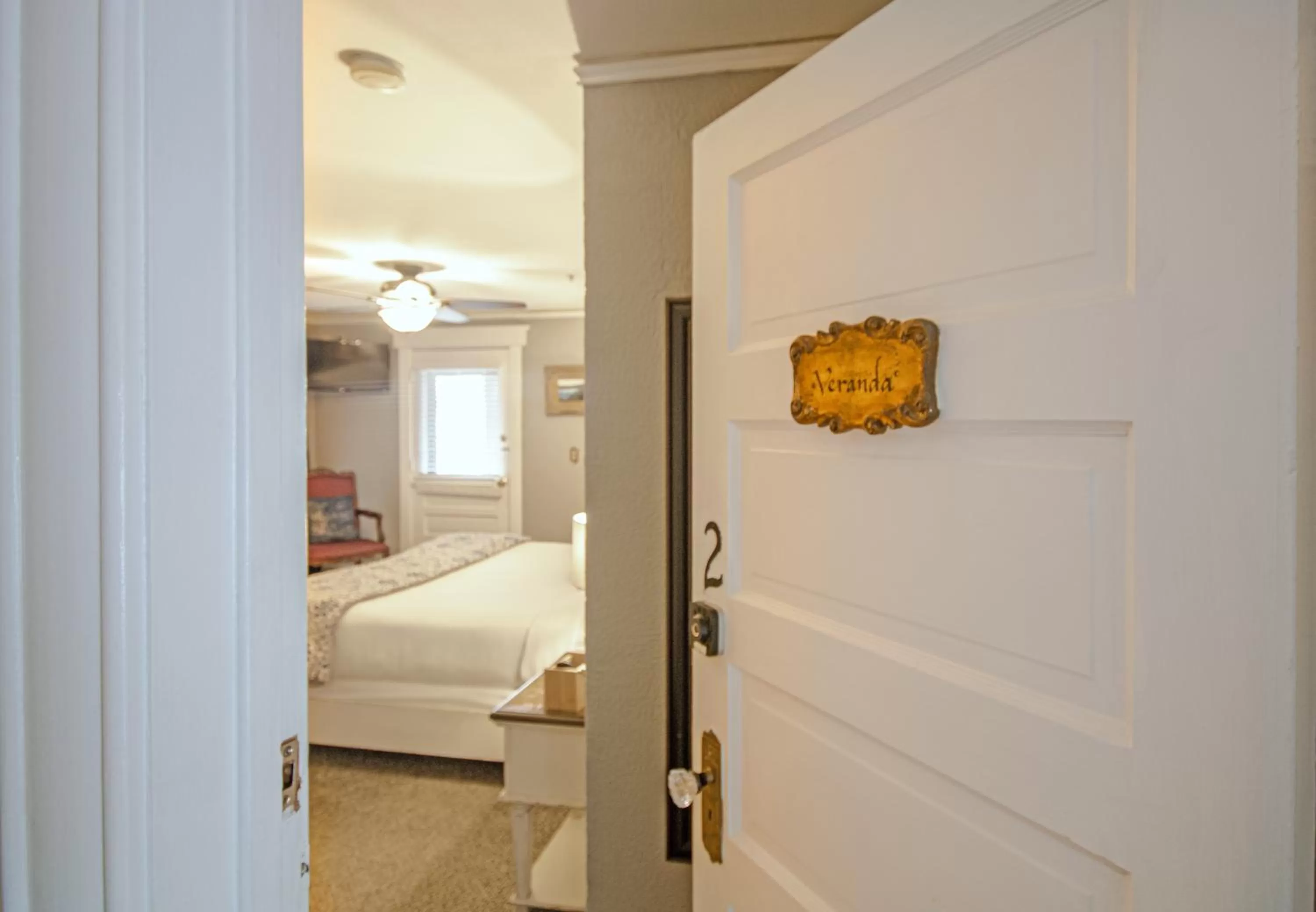 Bed in Inn on Charlotte