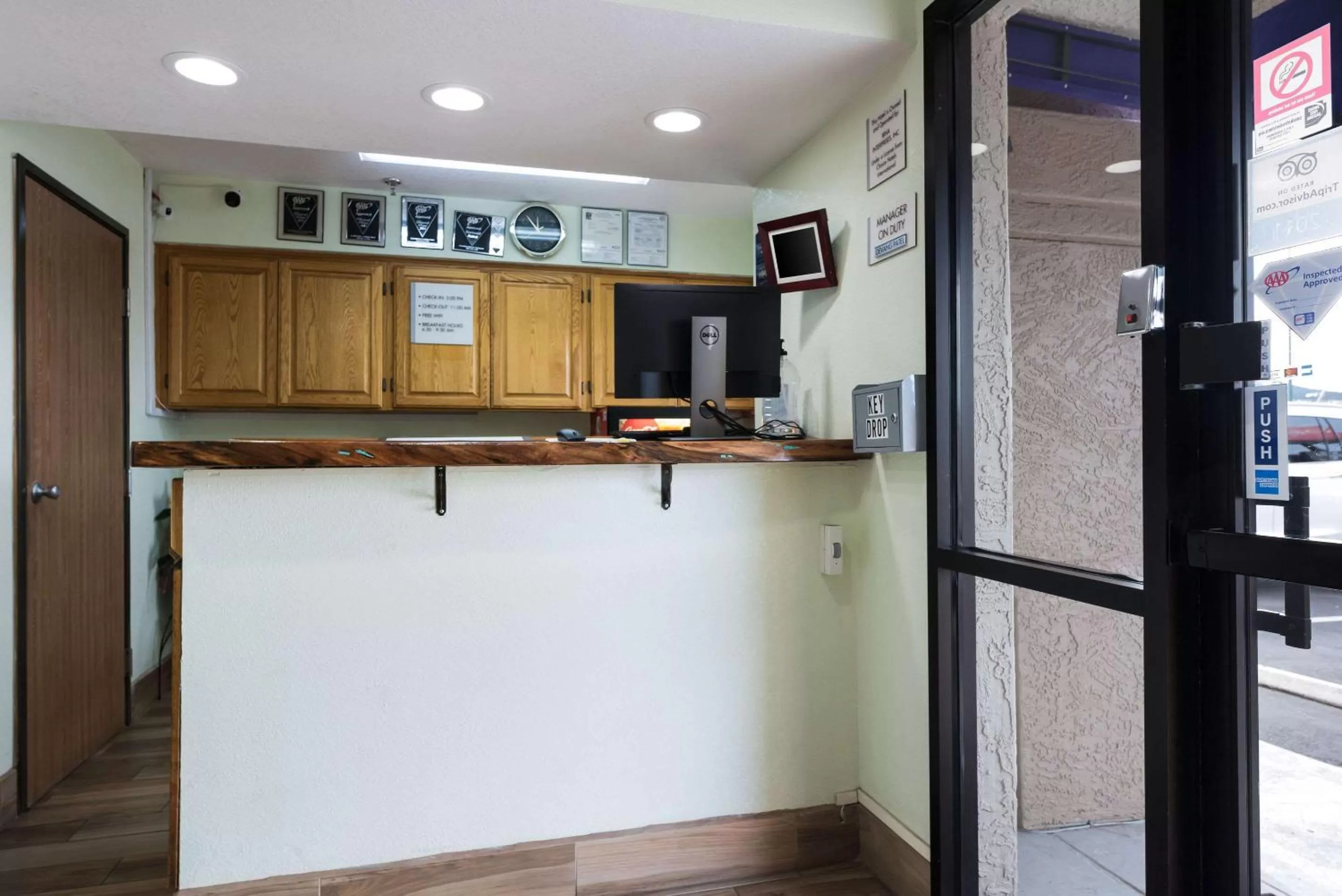 Lobby or reception in Econo Lodge Inn & Suites Williams - Grand Canyon Area