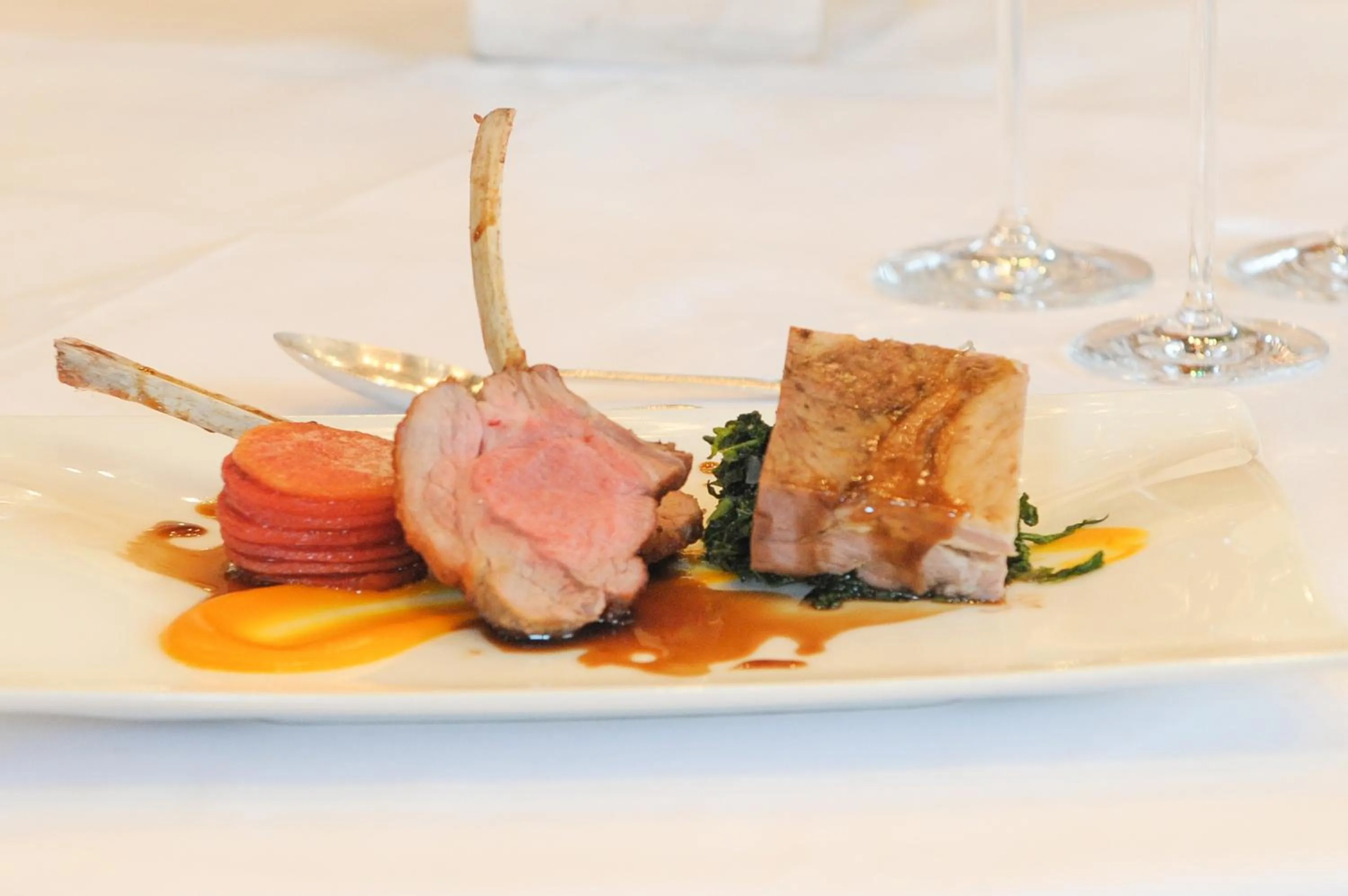 Food and drinks in Fredrick's Hotel & Spa