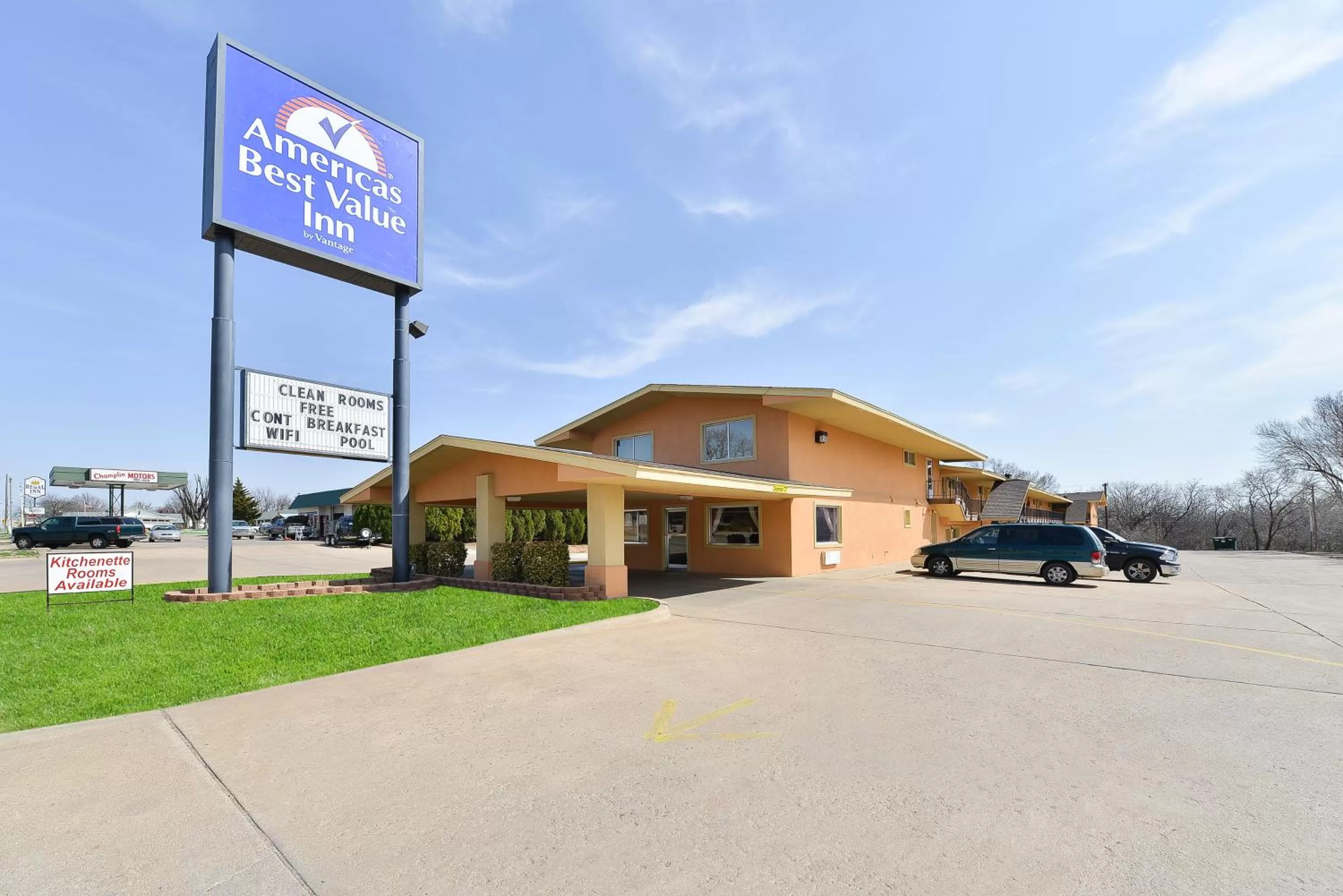 Facade/entrance in Americas Best Value Inn Ponca City