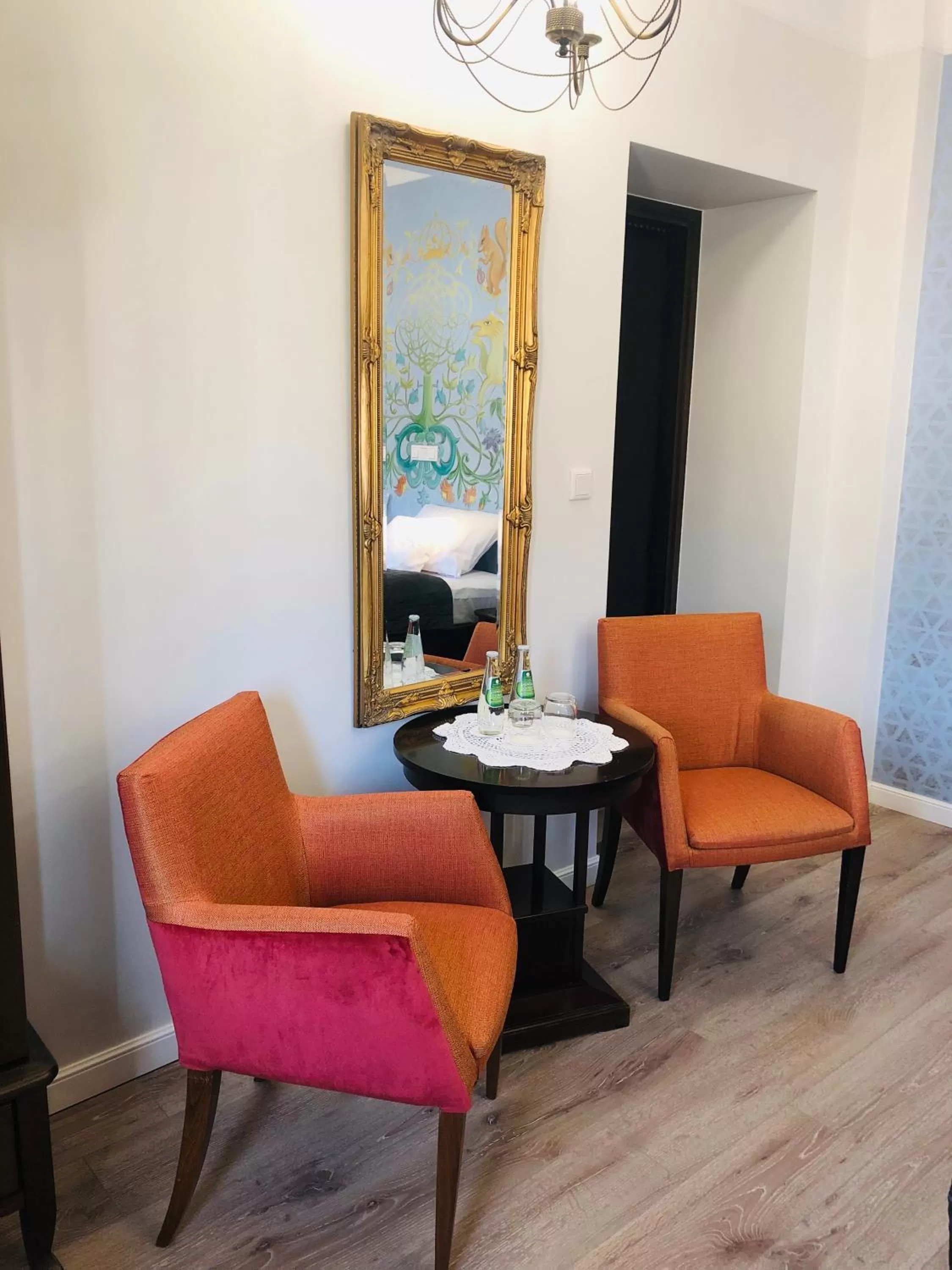 Decorative detail in Hotel Ester