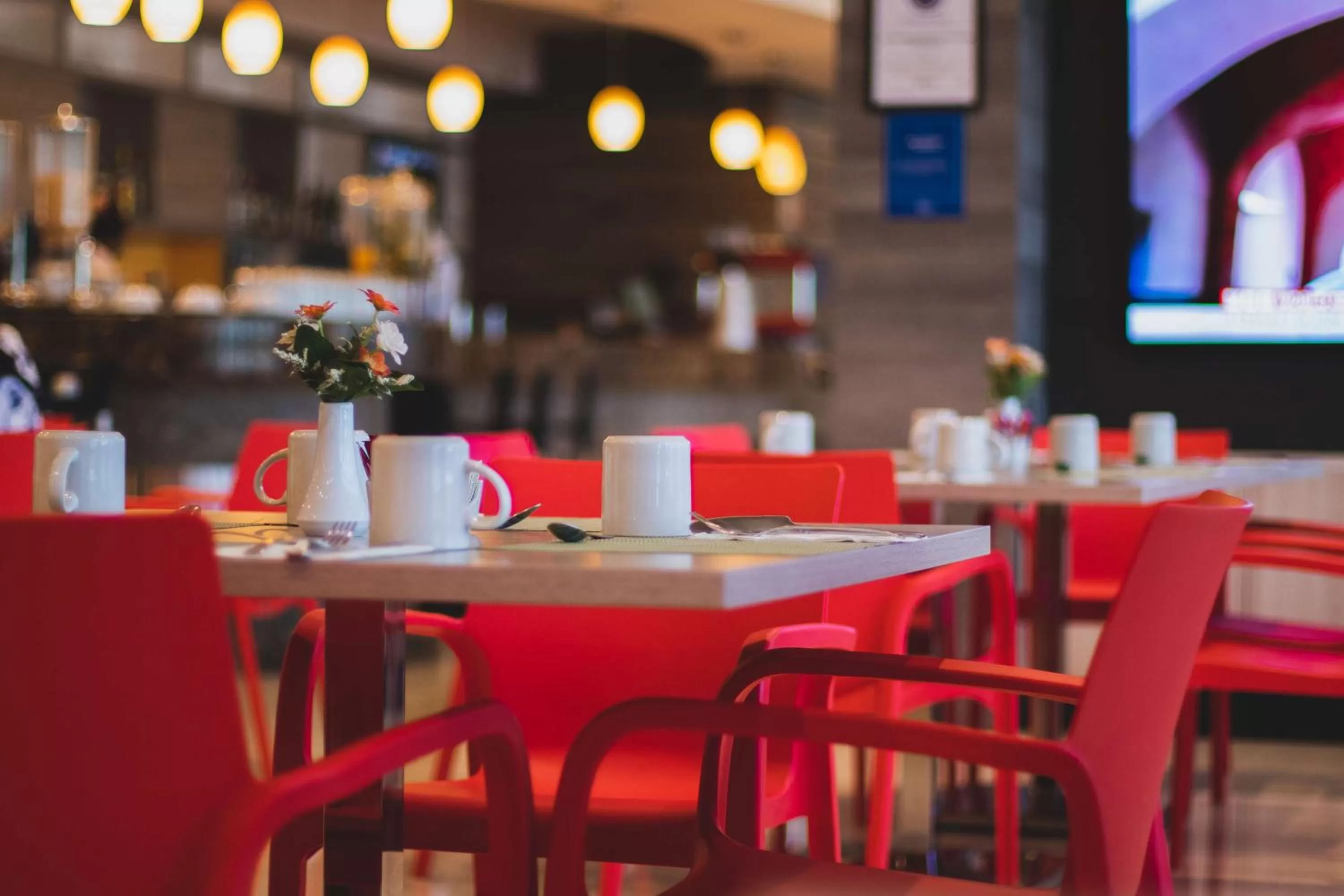 Restaurant/places to eat in Hilton Garden Inn Leon Poliforum