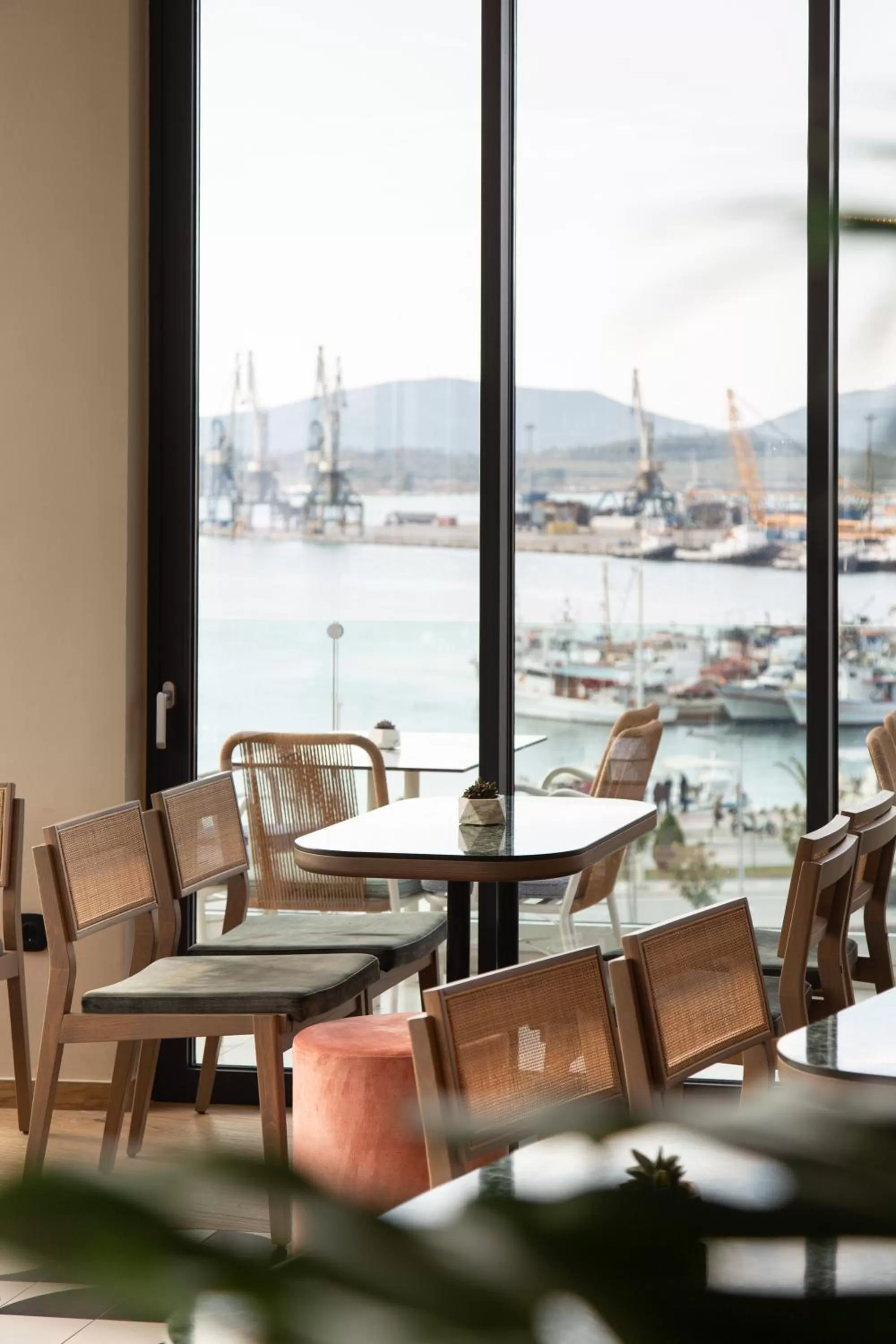 Restaurant/places to eat in 1910 Lifestyle Hotel