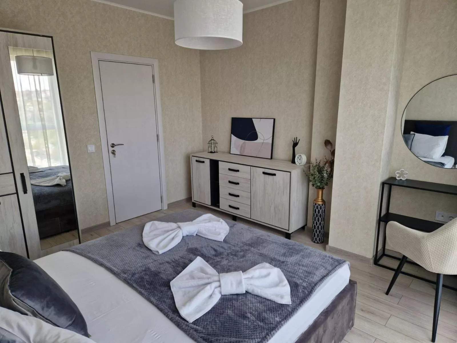 Bedroom, Bed in PAPAYA APARTMENTS