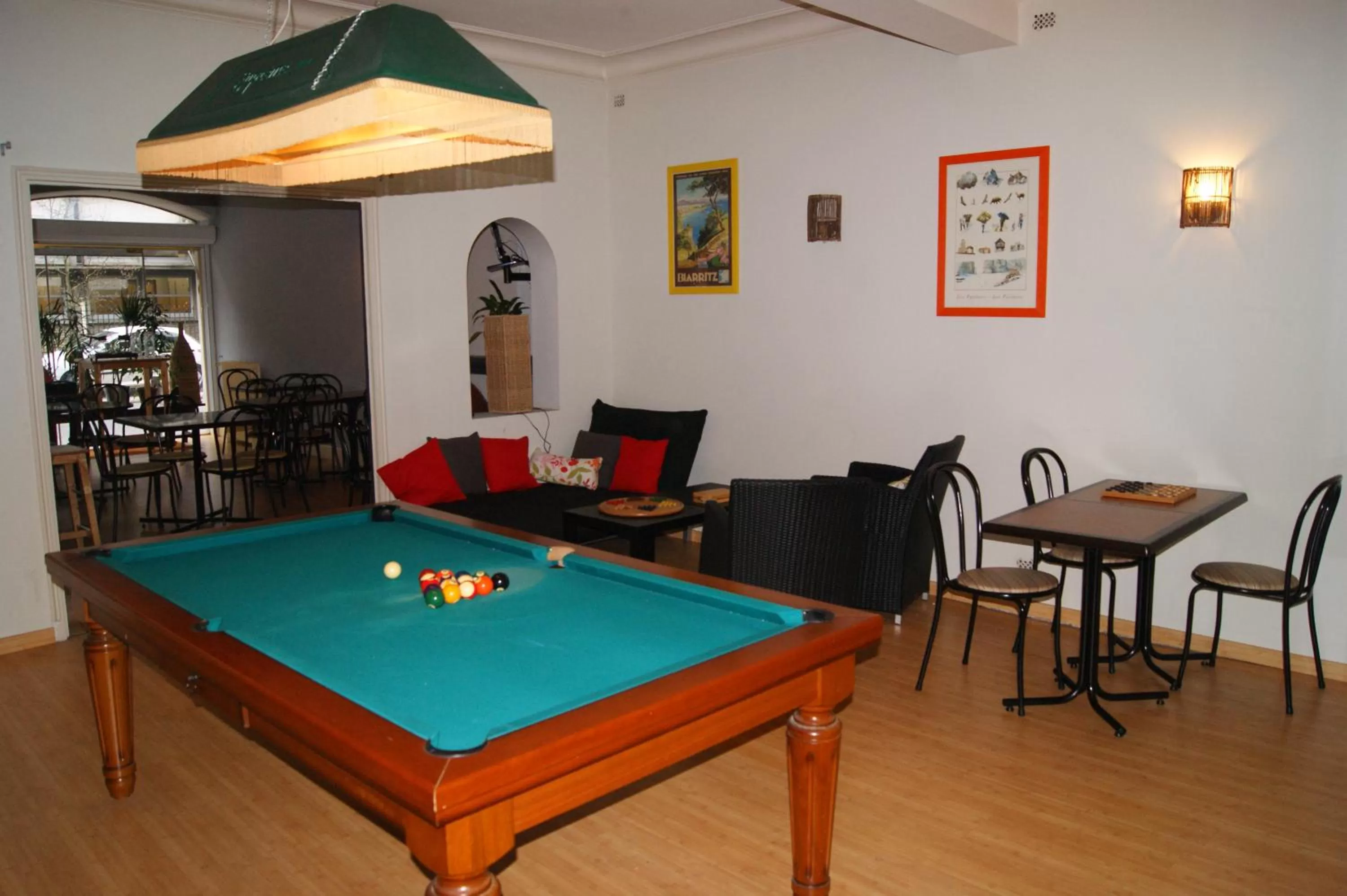 Billiard in Hôtel Central