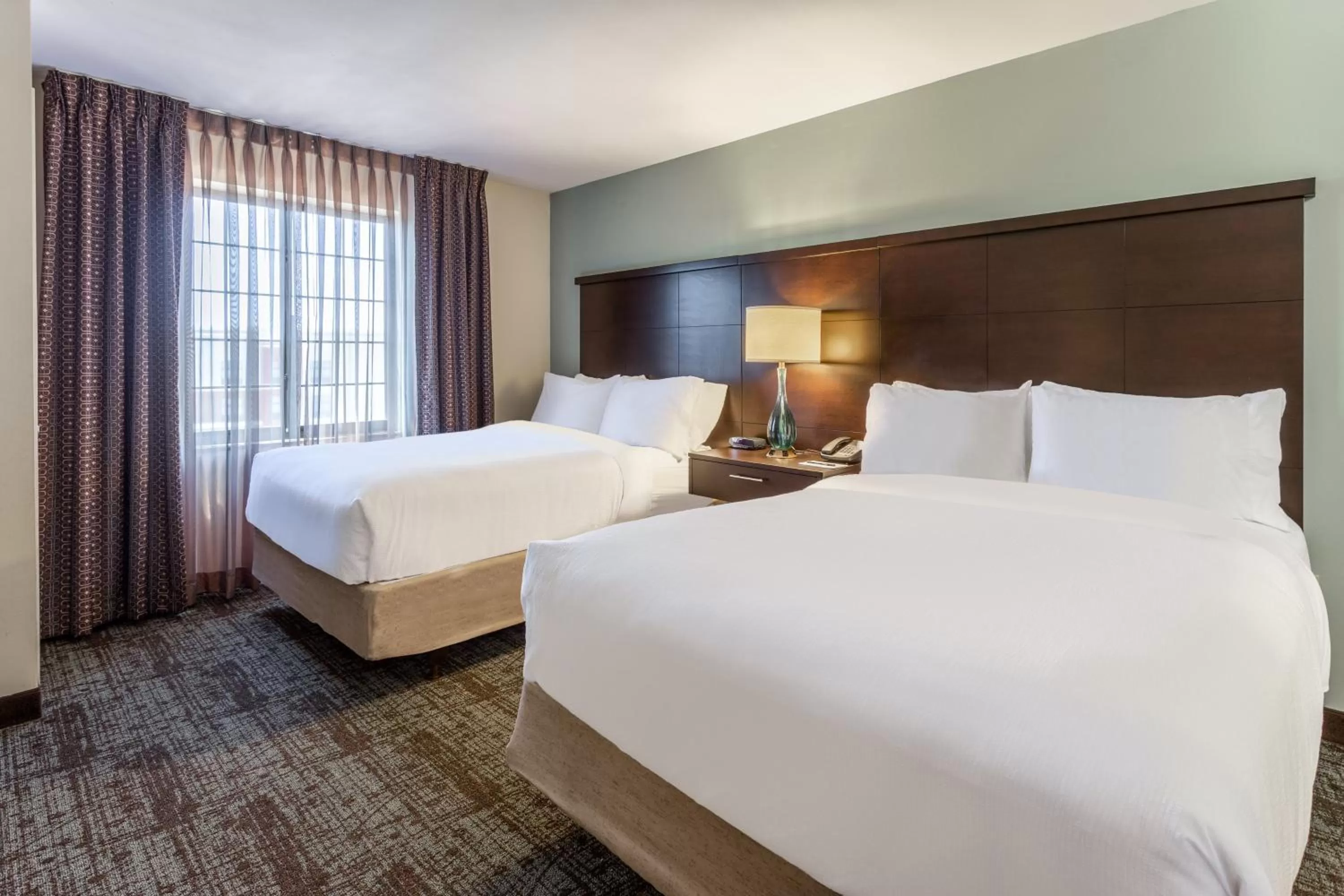 Photo of the whole room, Bed in Staybridge Suites Davenport by IHG