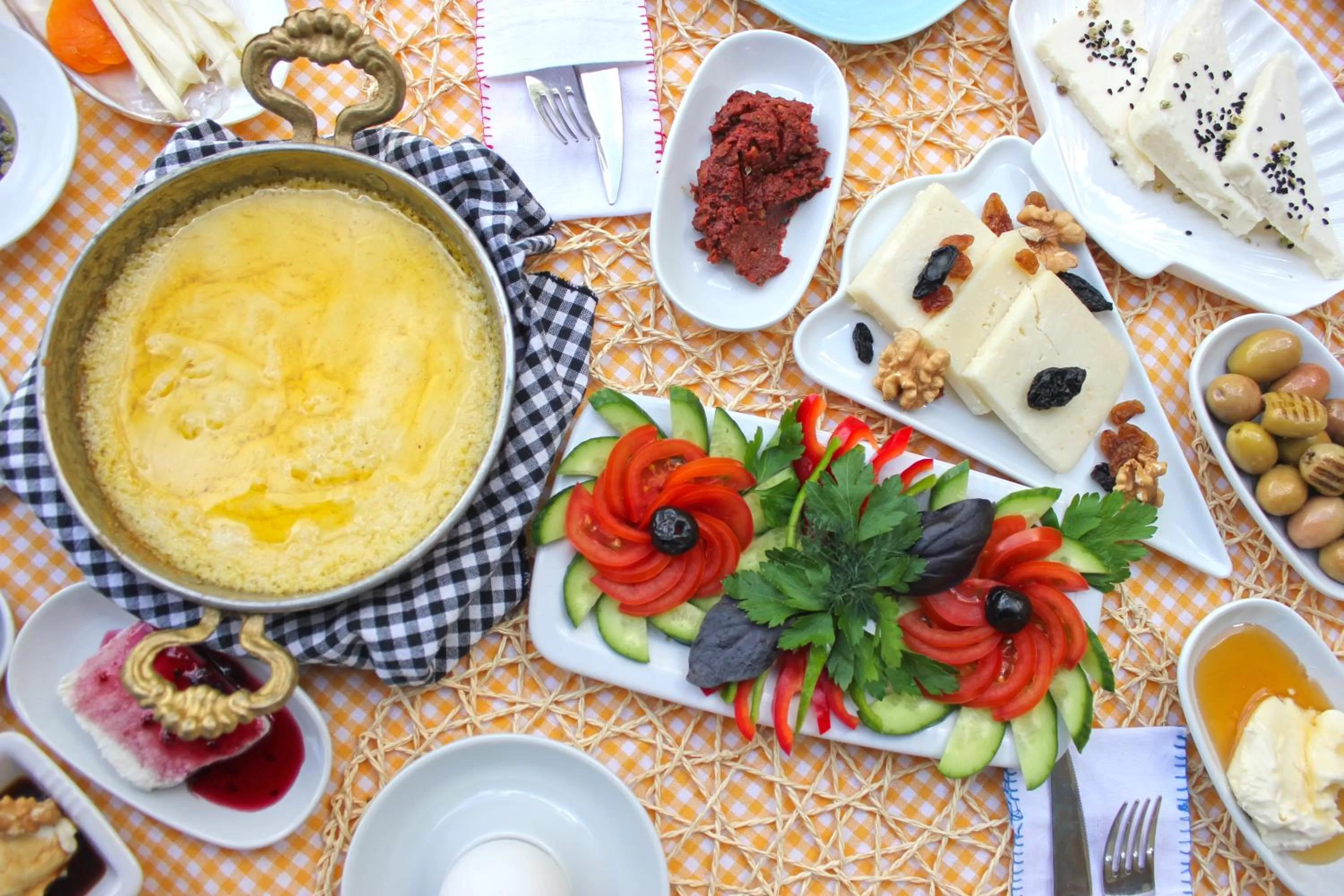 Breakfast in Morisi Konak Butik Otel