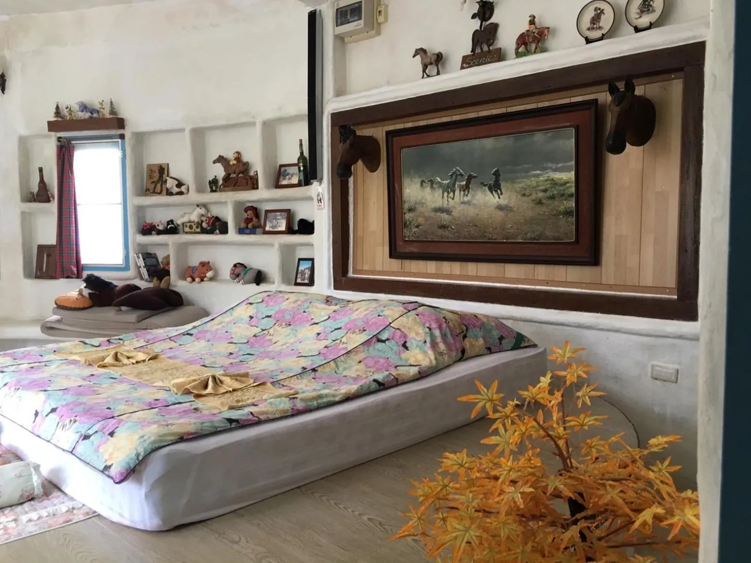 Bed in Scenic Riverside Resort