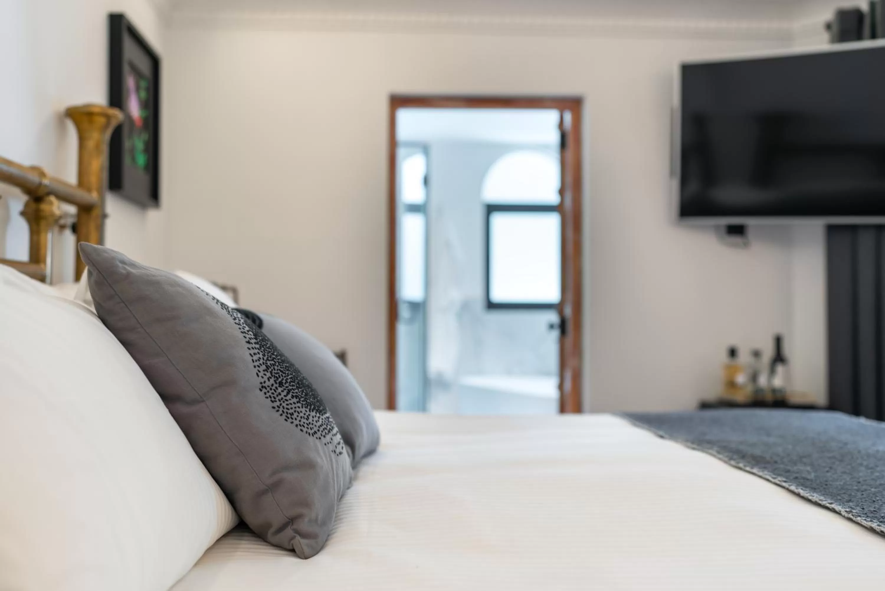 Bed in Orchid House Mexico City