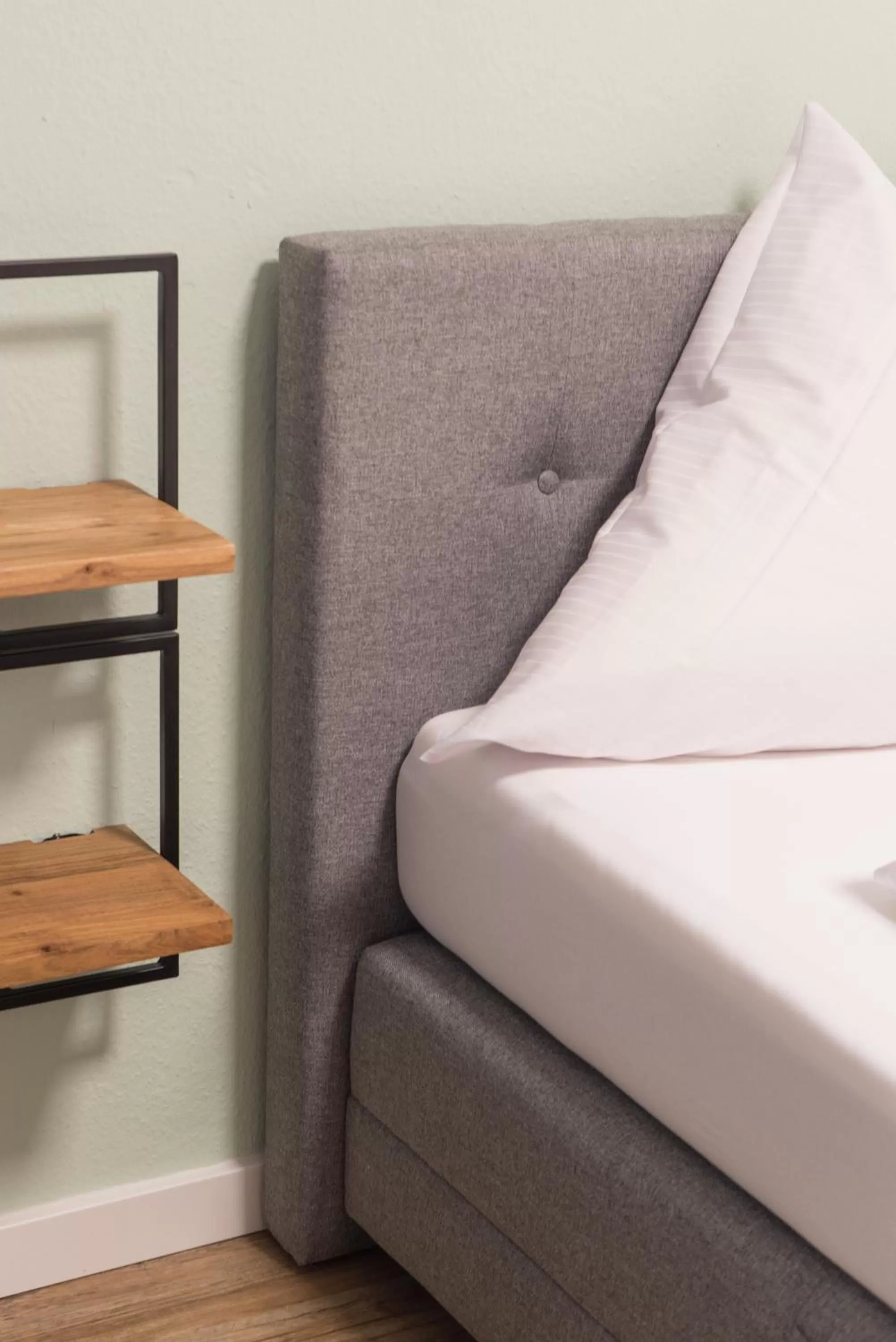 Bed in Altstadt Hotel Self Check-In