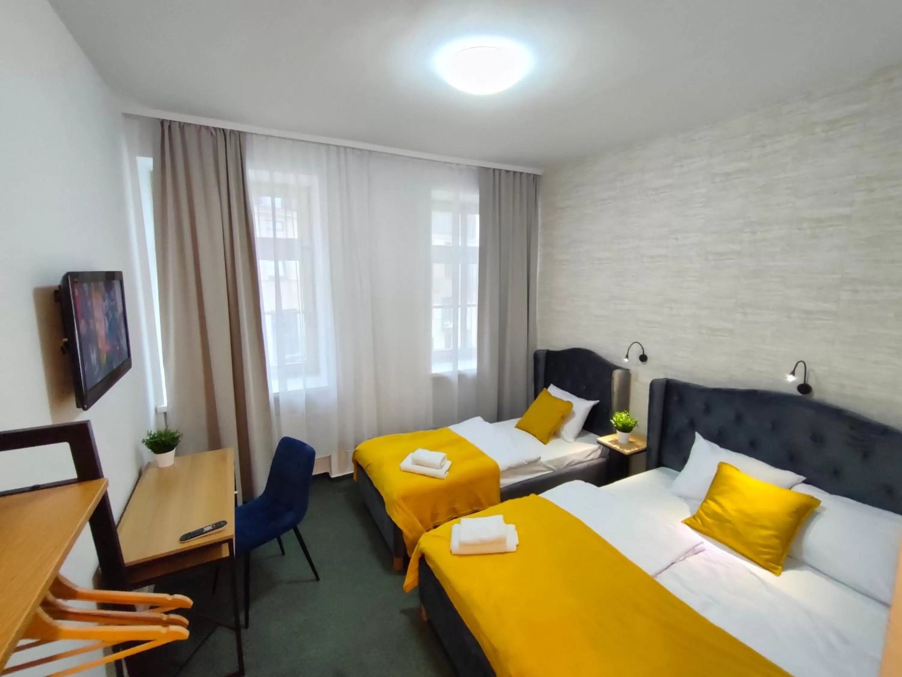 Photo of the whole room, Bed in Great Polonia Wrocław Tumski