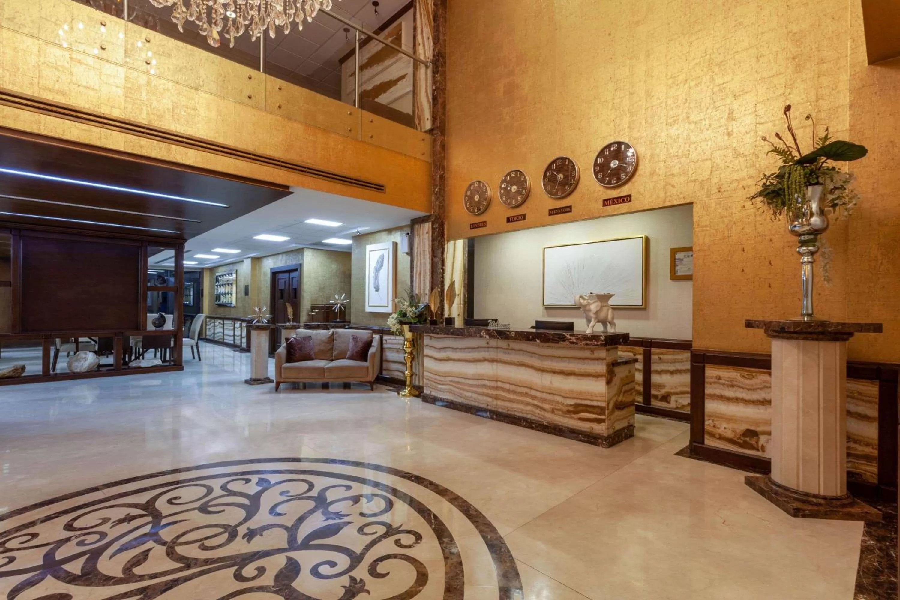 Lobby or reception in Wyndham Torreon