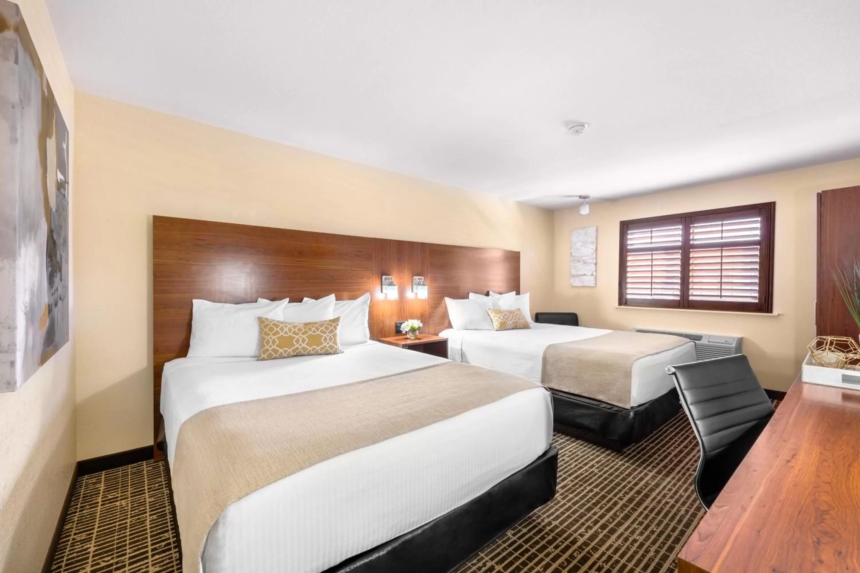 Bed in Ellis Island Hotel Casino & Brewery