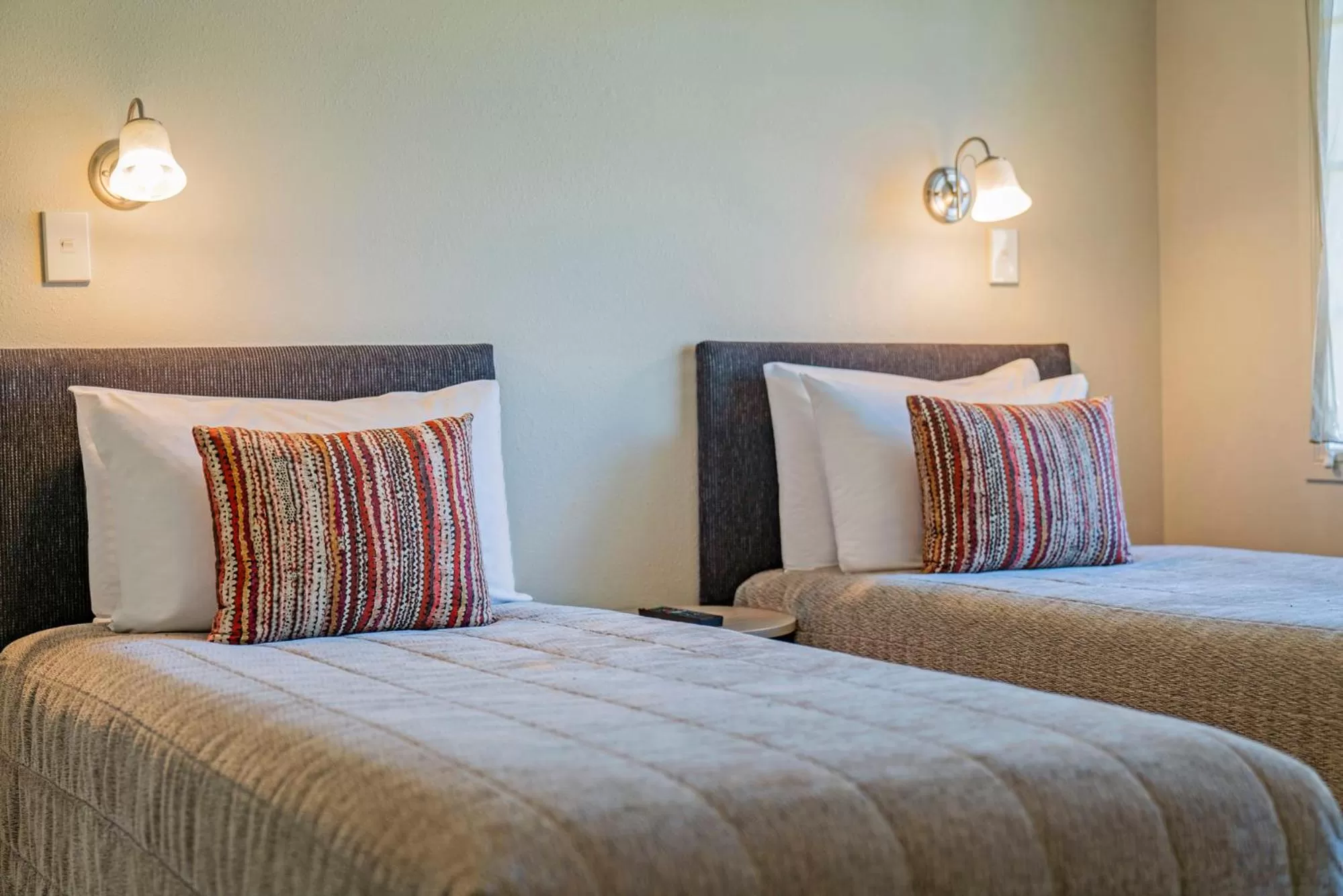 Bedroom, Bed in Silver Fern Rotorua Suites & Spa