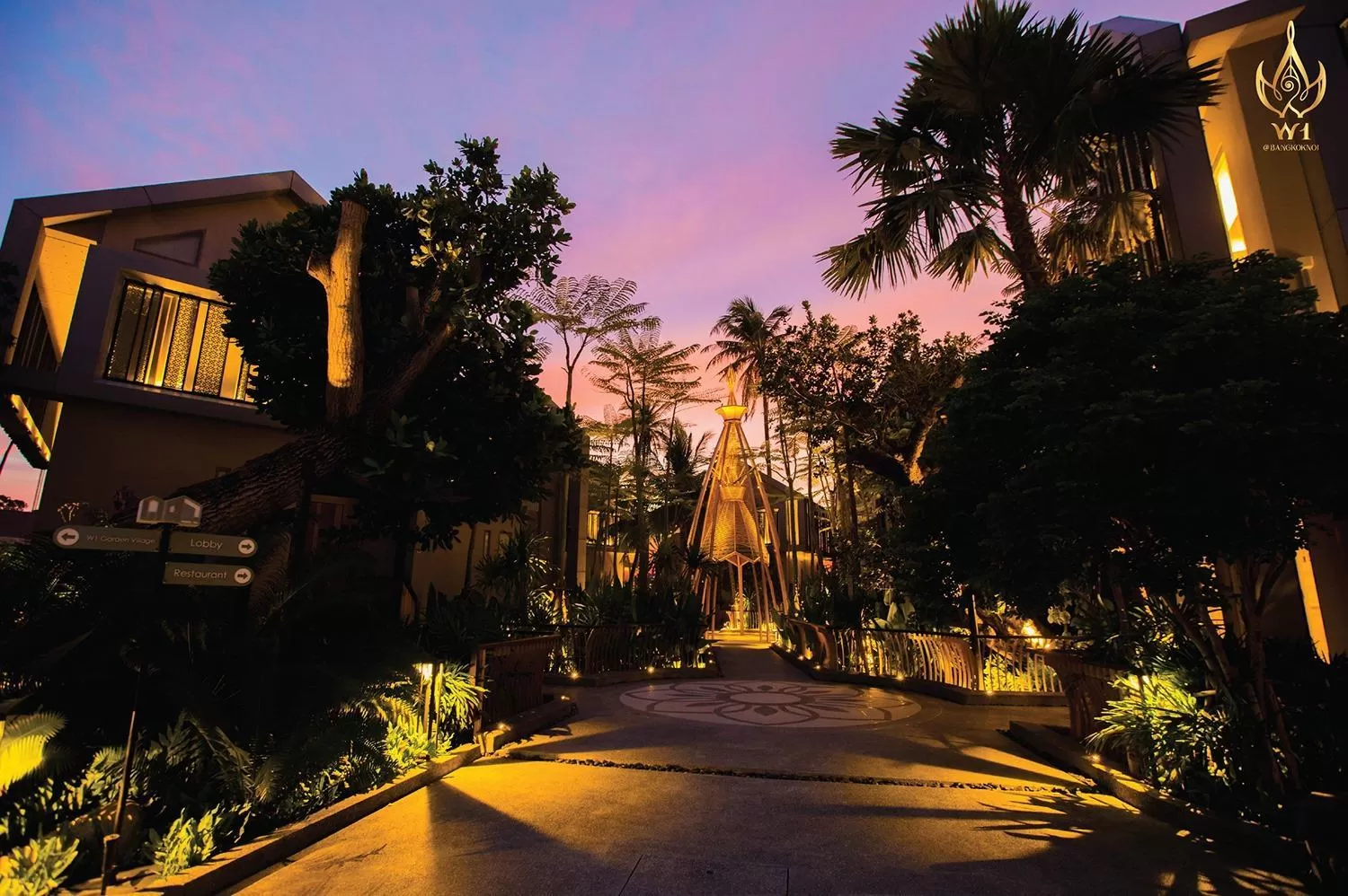 Property building in W1Bangkoknoi Hotel