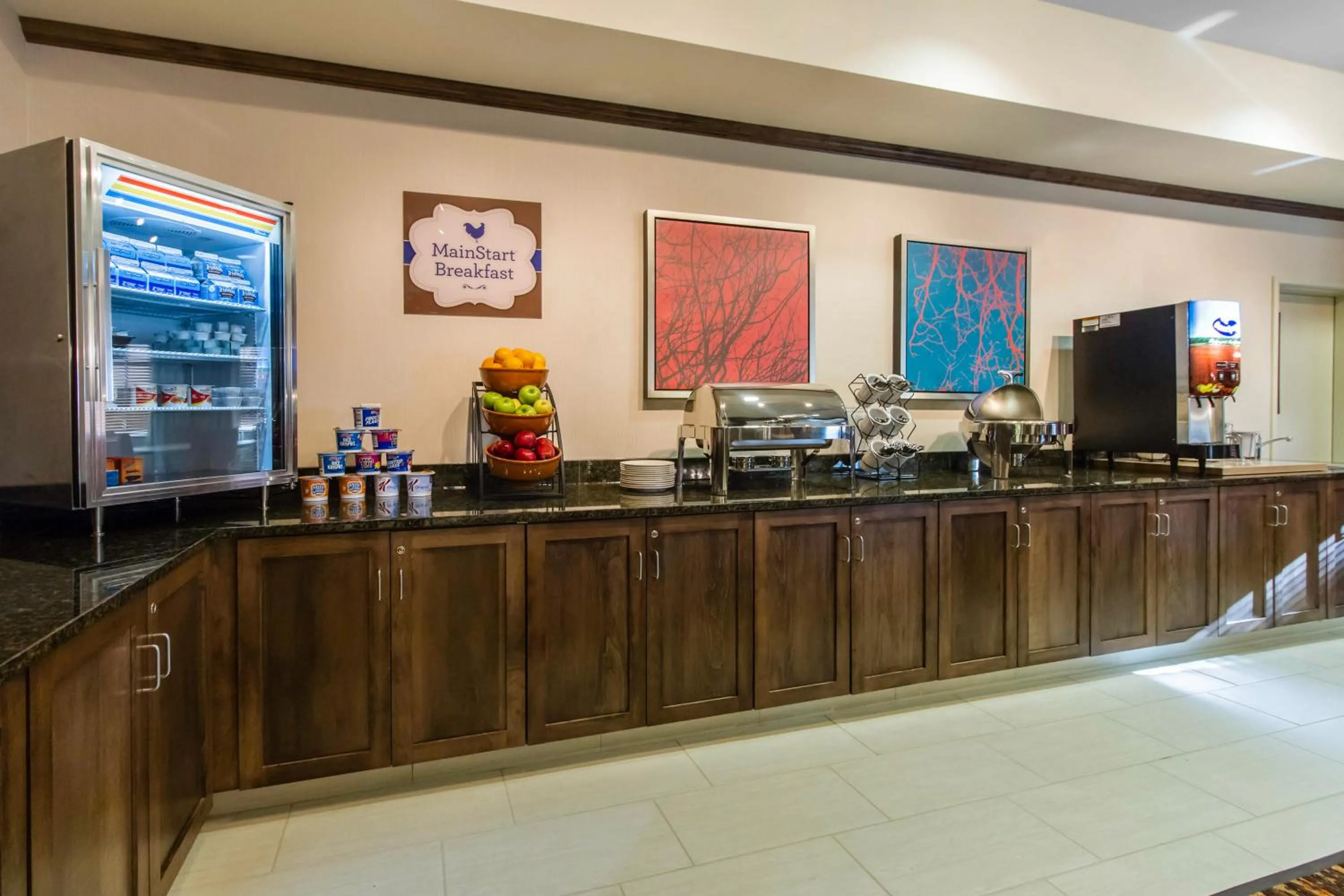 Food in MainStay Suites Watford City - Event Center