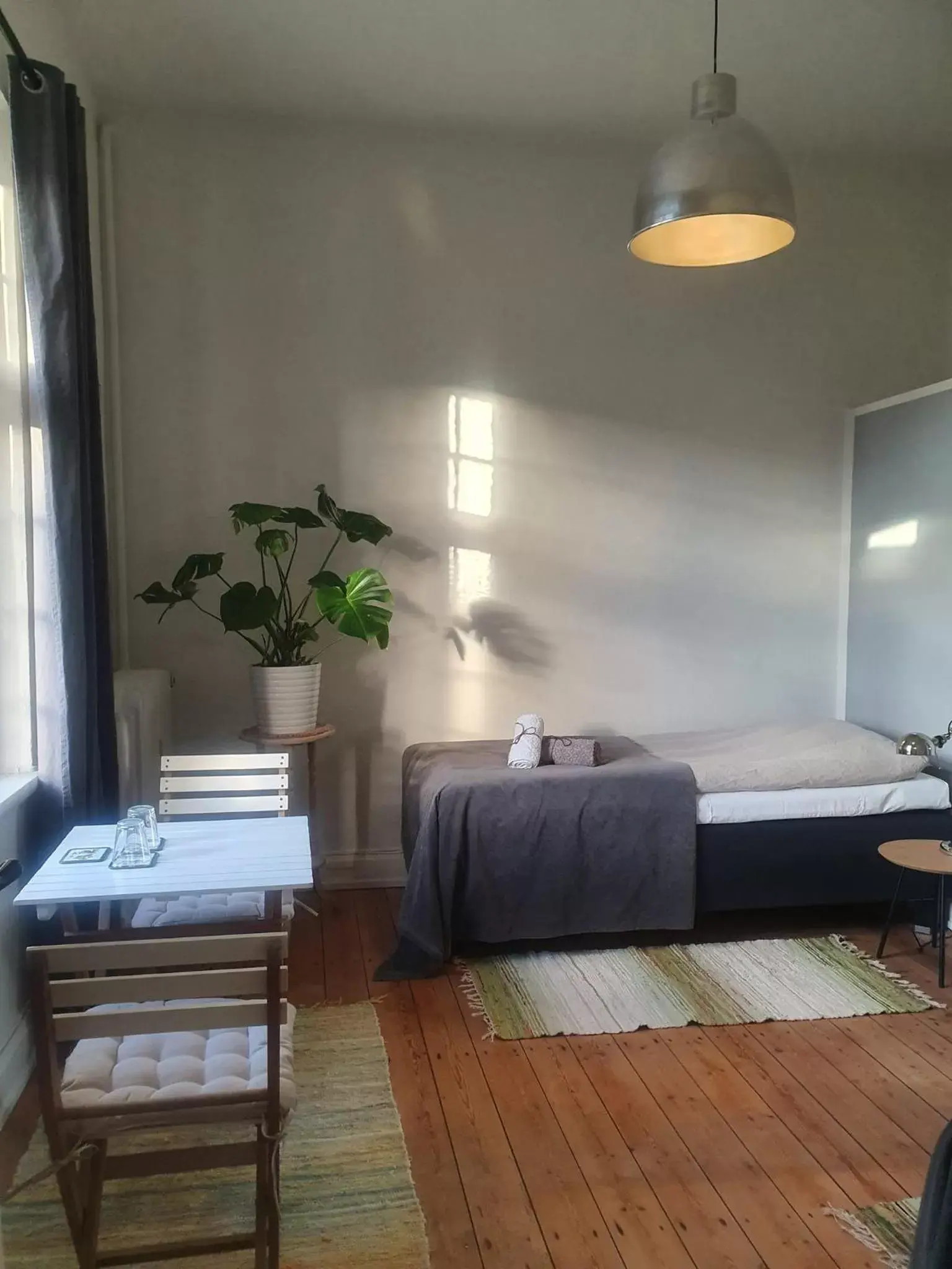 Double Room with Shared Bathroom in Edelsminde Bed & Breakfast Double Room with Shared Bathroom in Edelsminde Bed & Breakfast