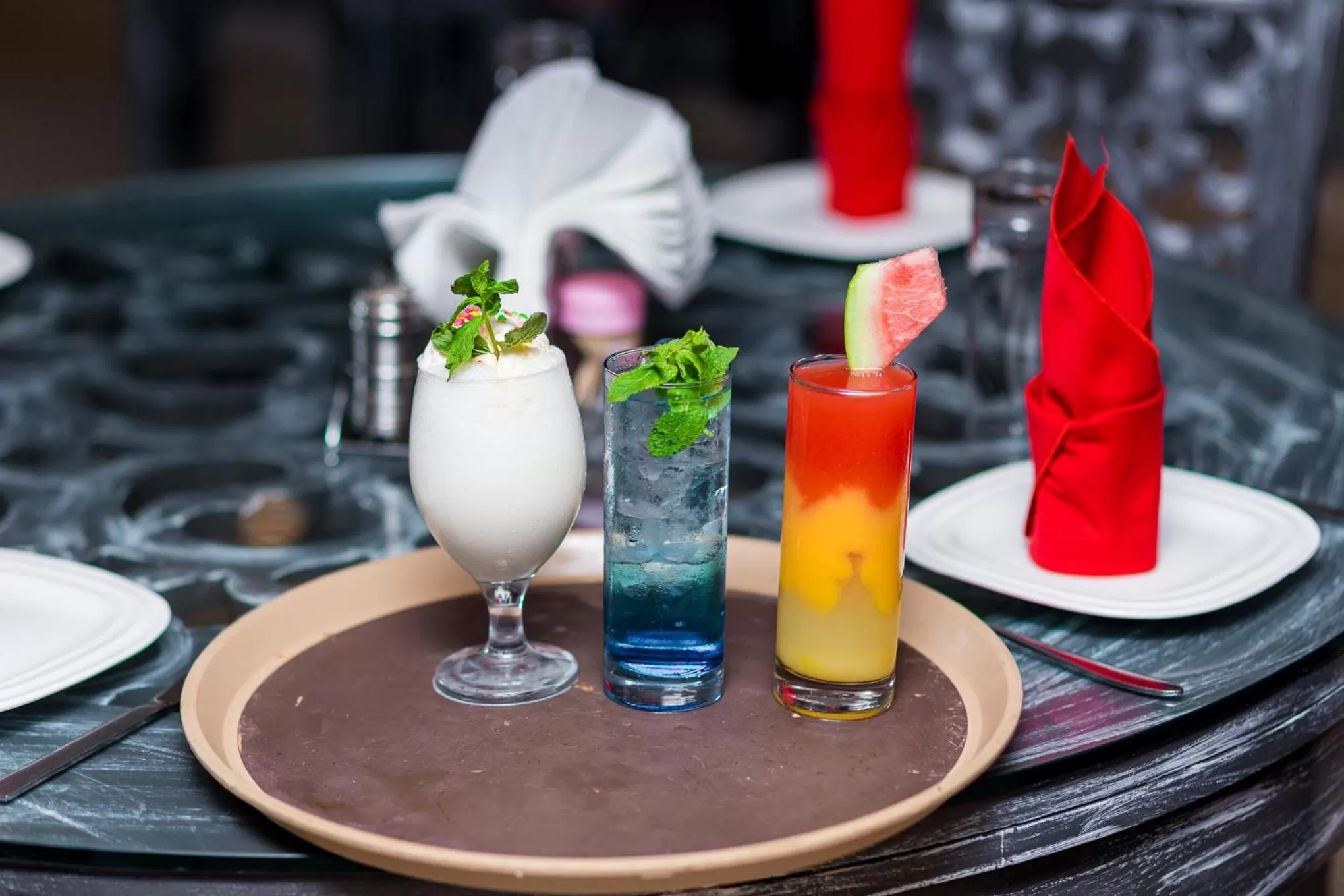 Restaurant/places to eat in Noble House Hotel