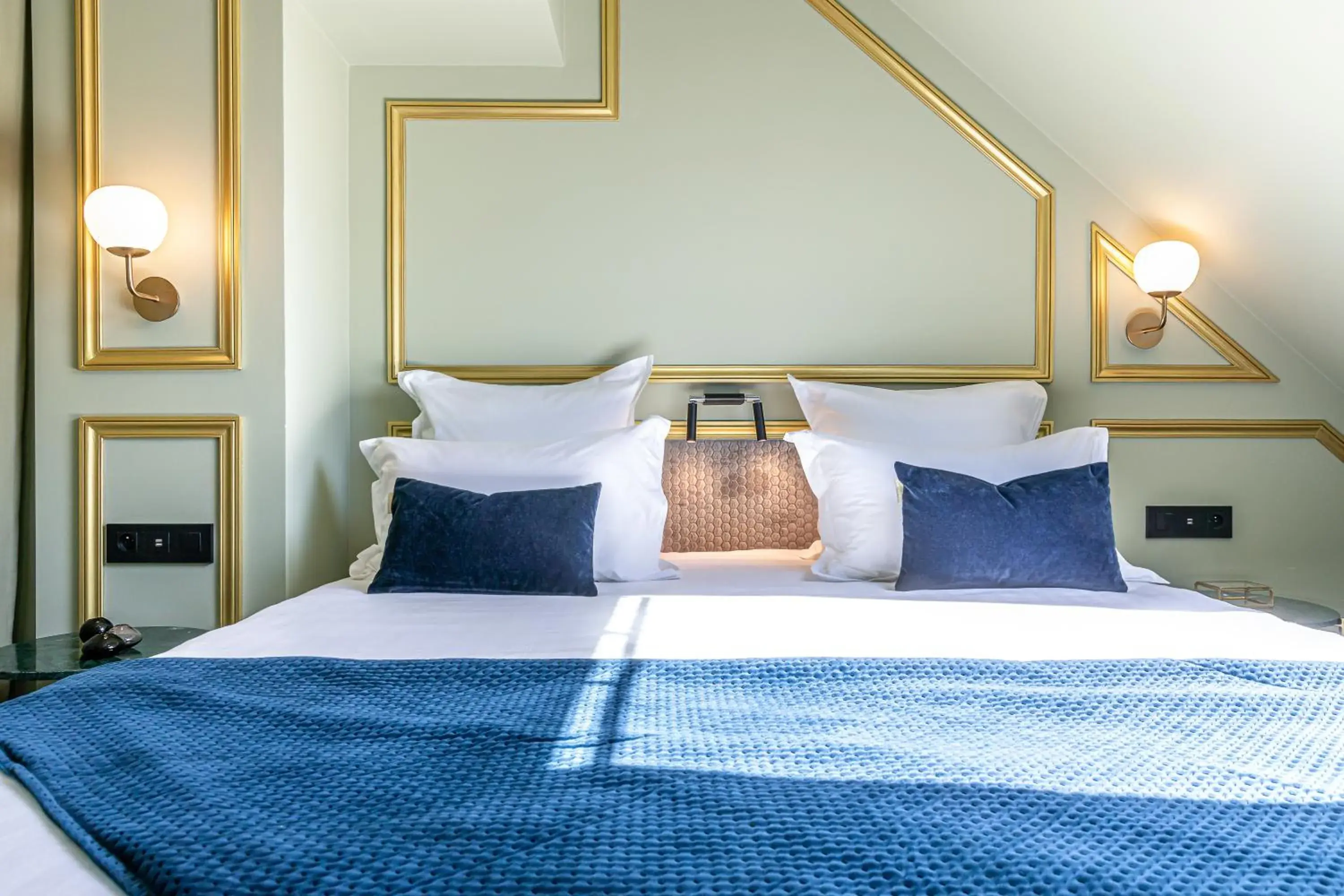 Deluxe Double Room in Hôtel Veryste & Spa Paris Deluxe Double Room in Hôtel Veryste & Spa Paris