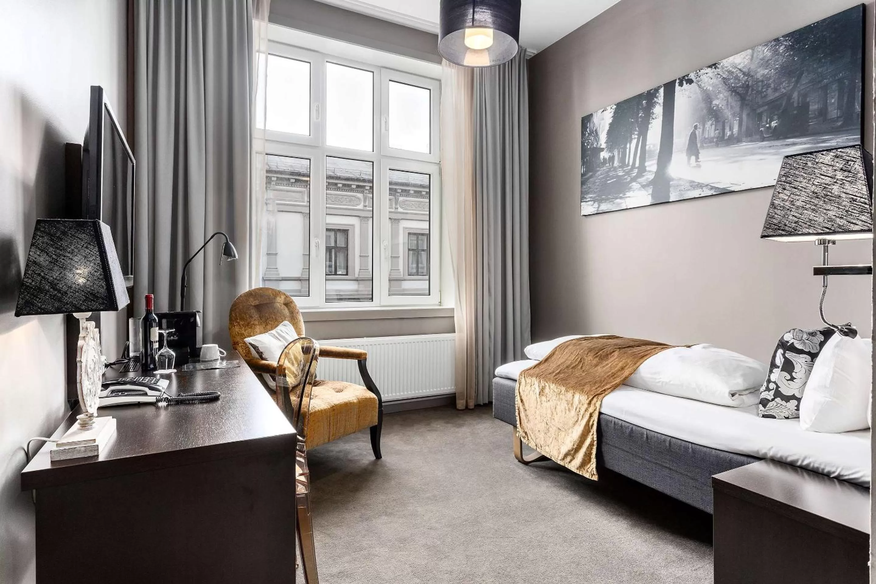 Bedroom, Bed in Saga Hotel Oslo, WorldHotels Crafted