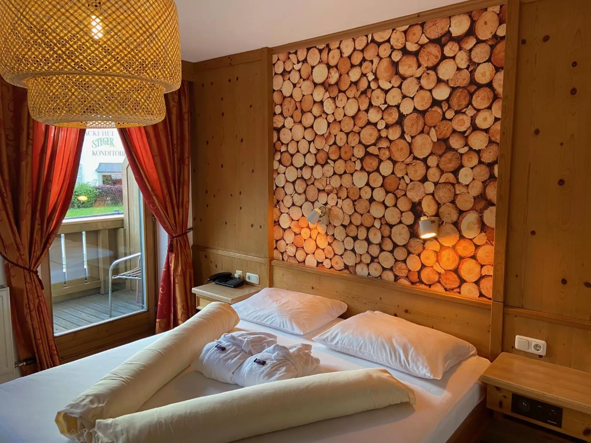 Bedroom, Bed in Hotel in the HEART of the Alps