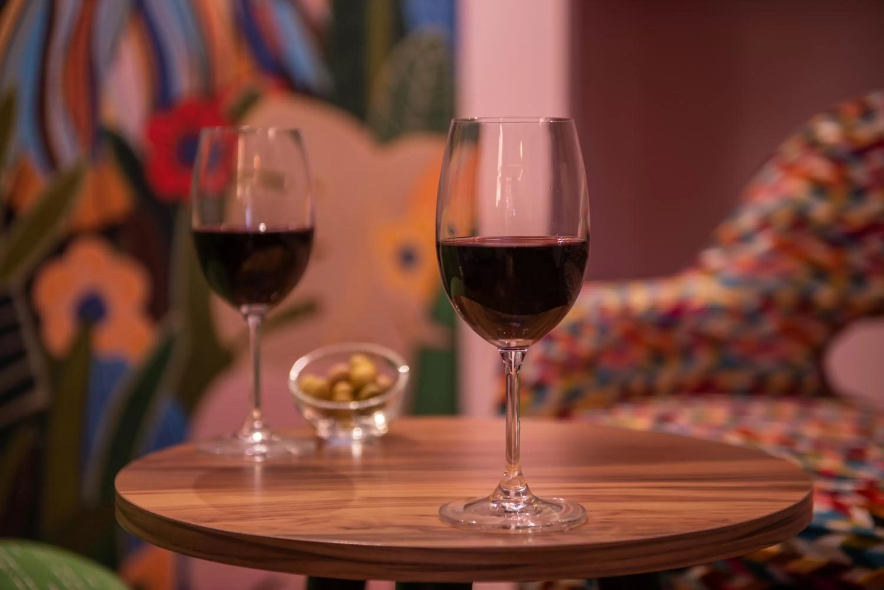 Lounge or bar in Hôtel Edouard 6 by Malone