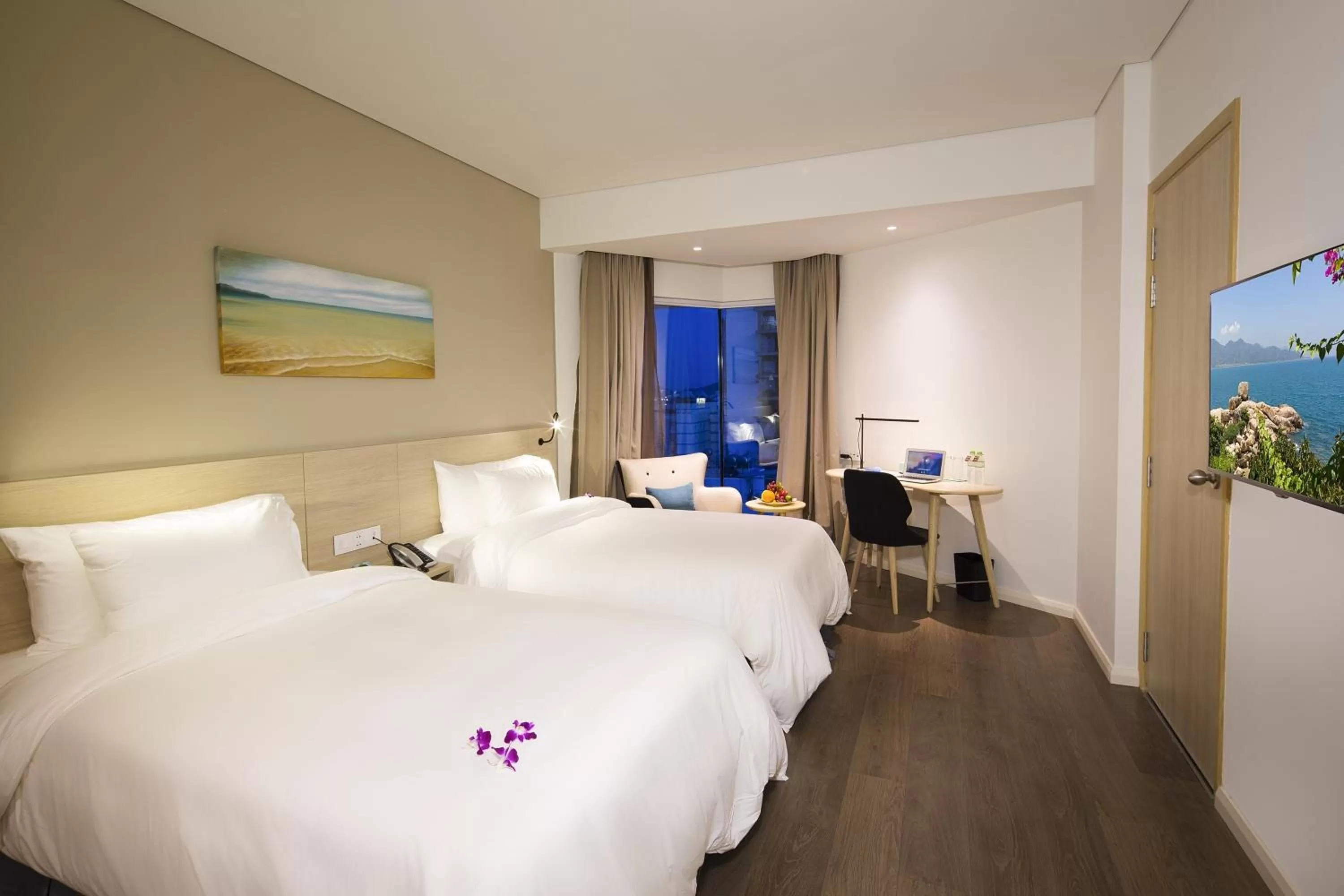 TV and multimedia, Bed in Liberty Central Nha Trang Hotel