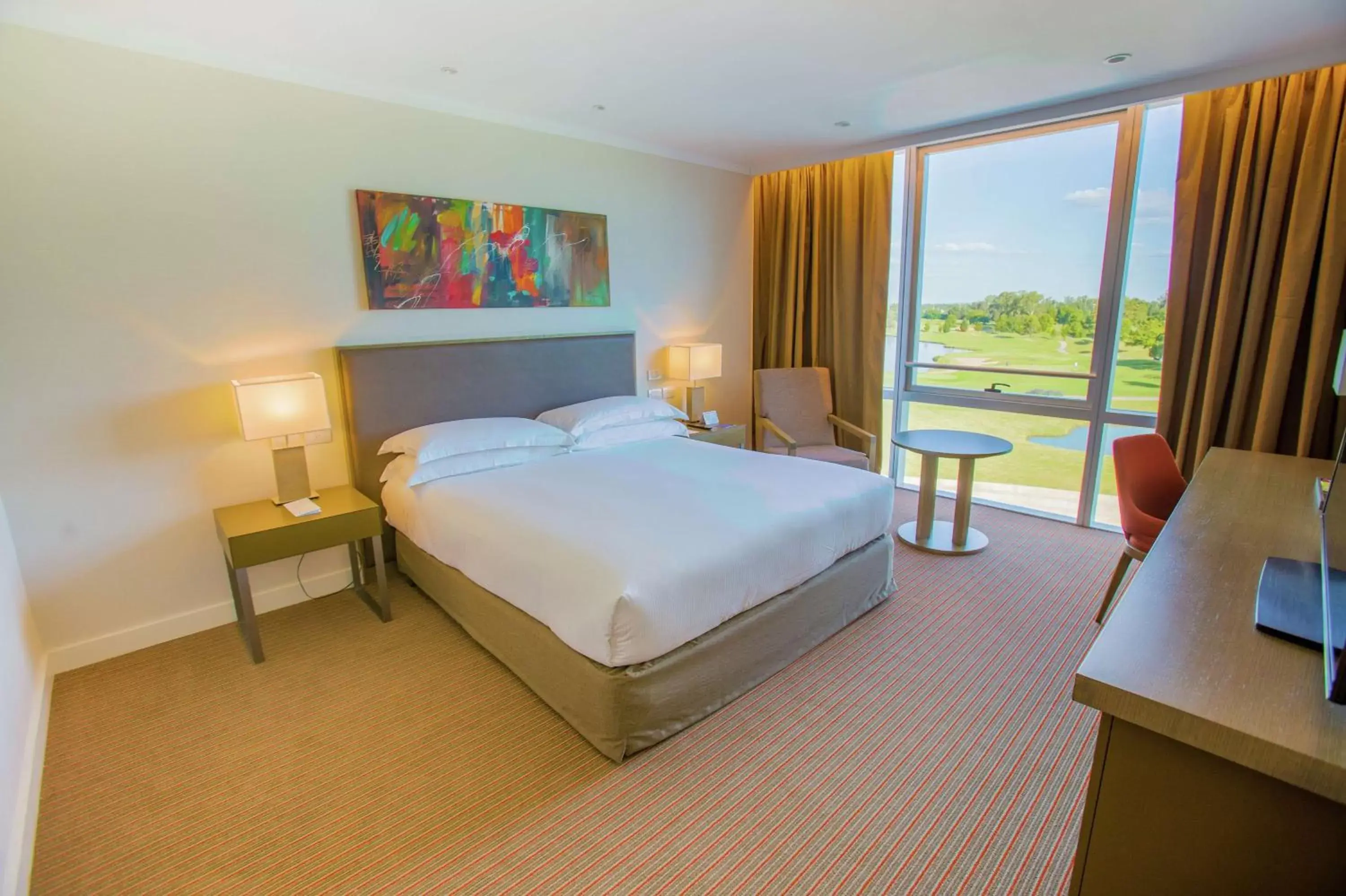 Deluxe Room with Roll-in Shower - single occupancy - Mobility Accessible in Hilton Pilar Deluxe Room with Roll-in Shower - single occupancy - Mobility Accessible in Hilton Pilar