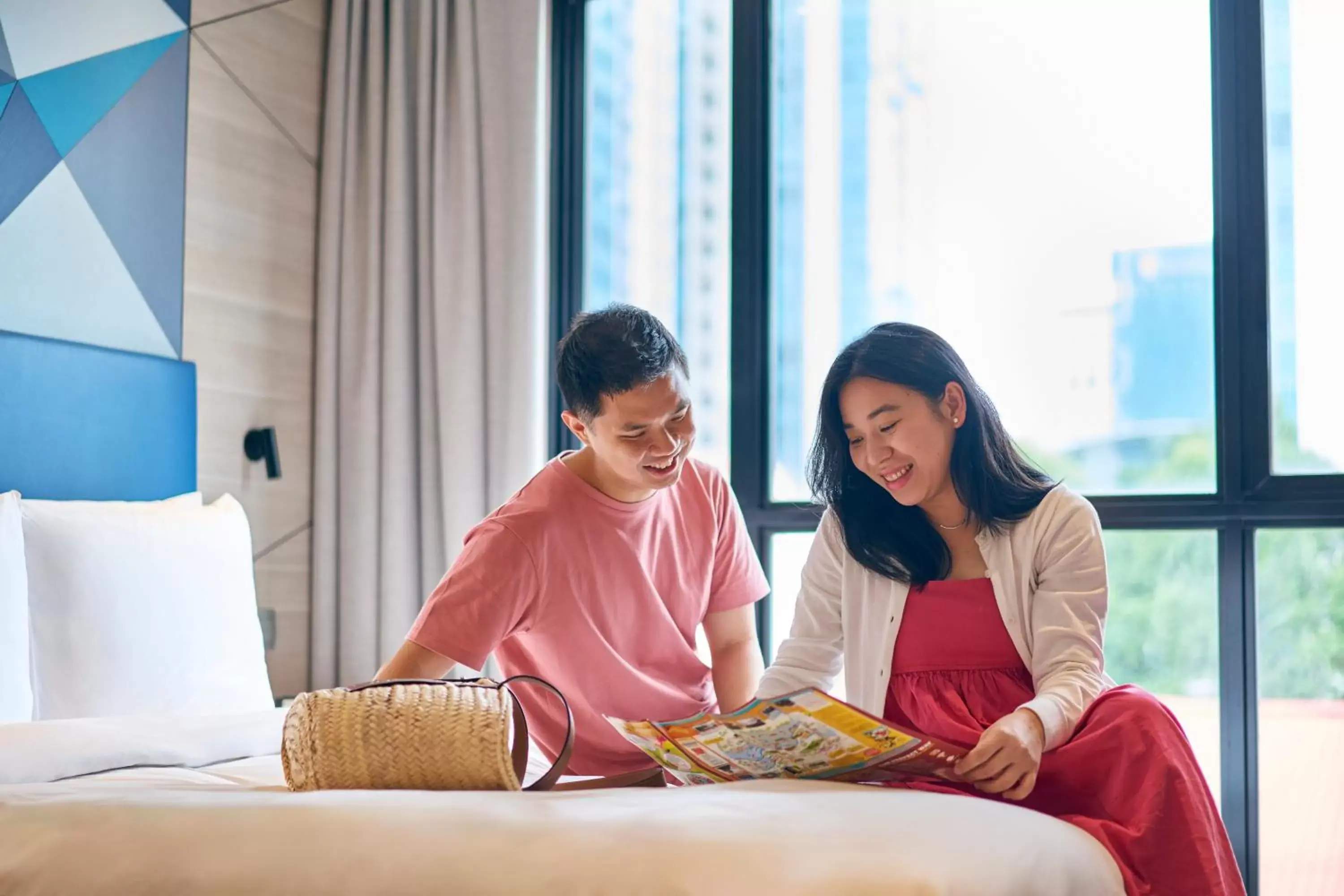 Standard Queen Room with Free Breakfast - single occupancy - Top Floor in Holiday Inn Express Singapore Serangoon by IHG Standard Queen Room with Free Breakfast - single occupancy - Top Floor in Holiday Inn Express Singapore Serangoon by IHG