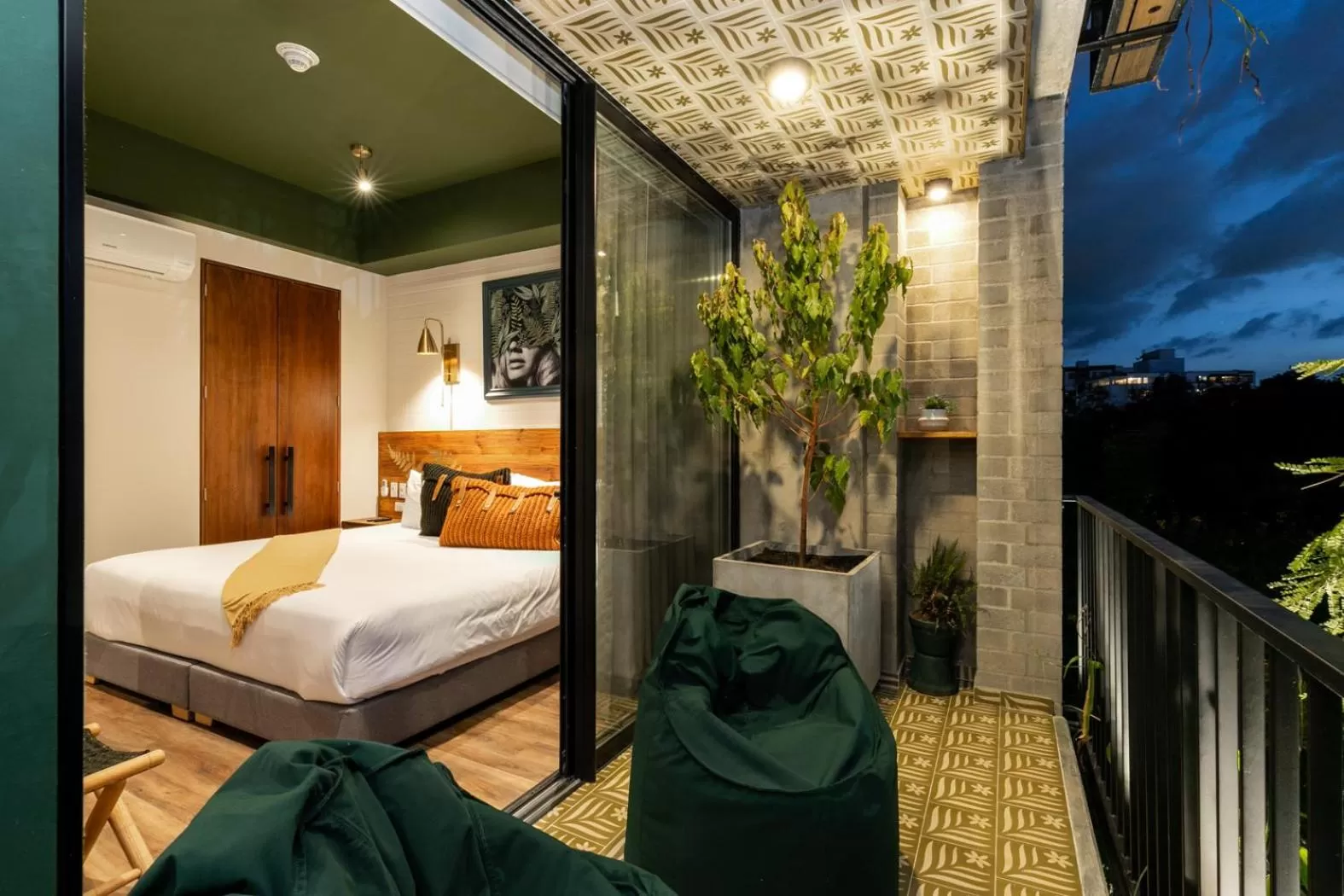 Balcony/Terrace, Bed in Celestino Boutique Hotel & Spa