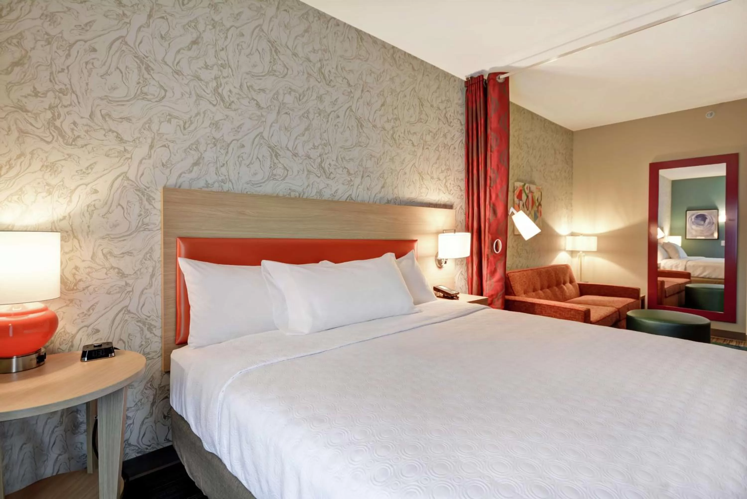 Bed in Home2 Suites At The Galleria