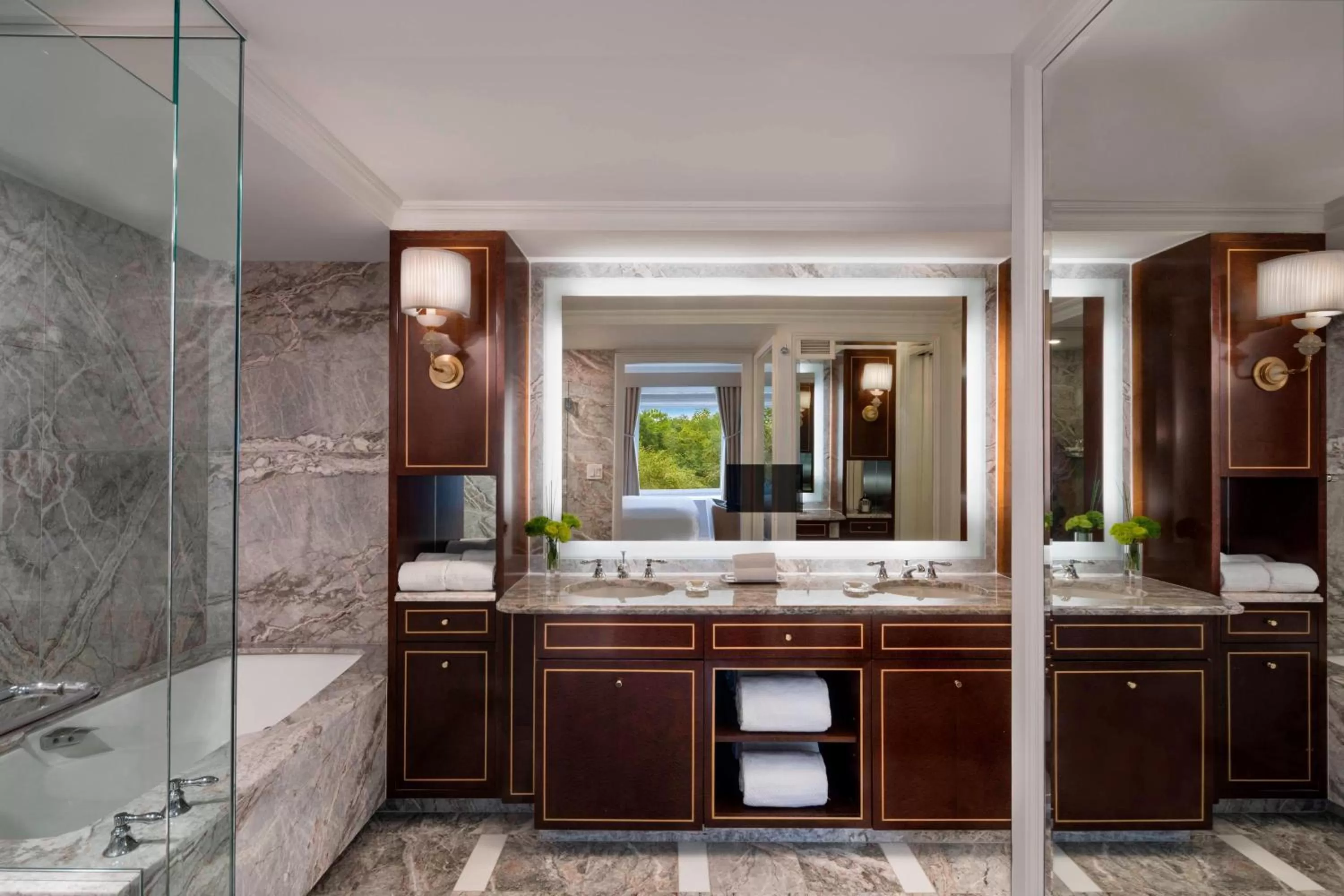 Bathroom in The Ritz-Carlton New York, Central Park