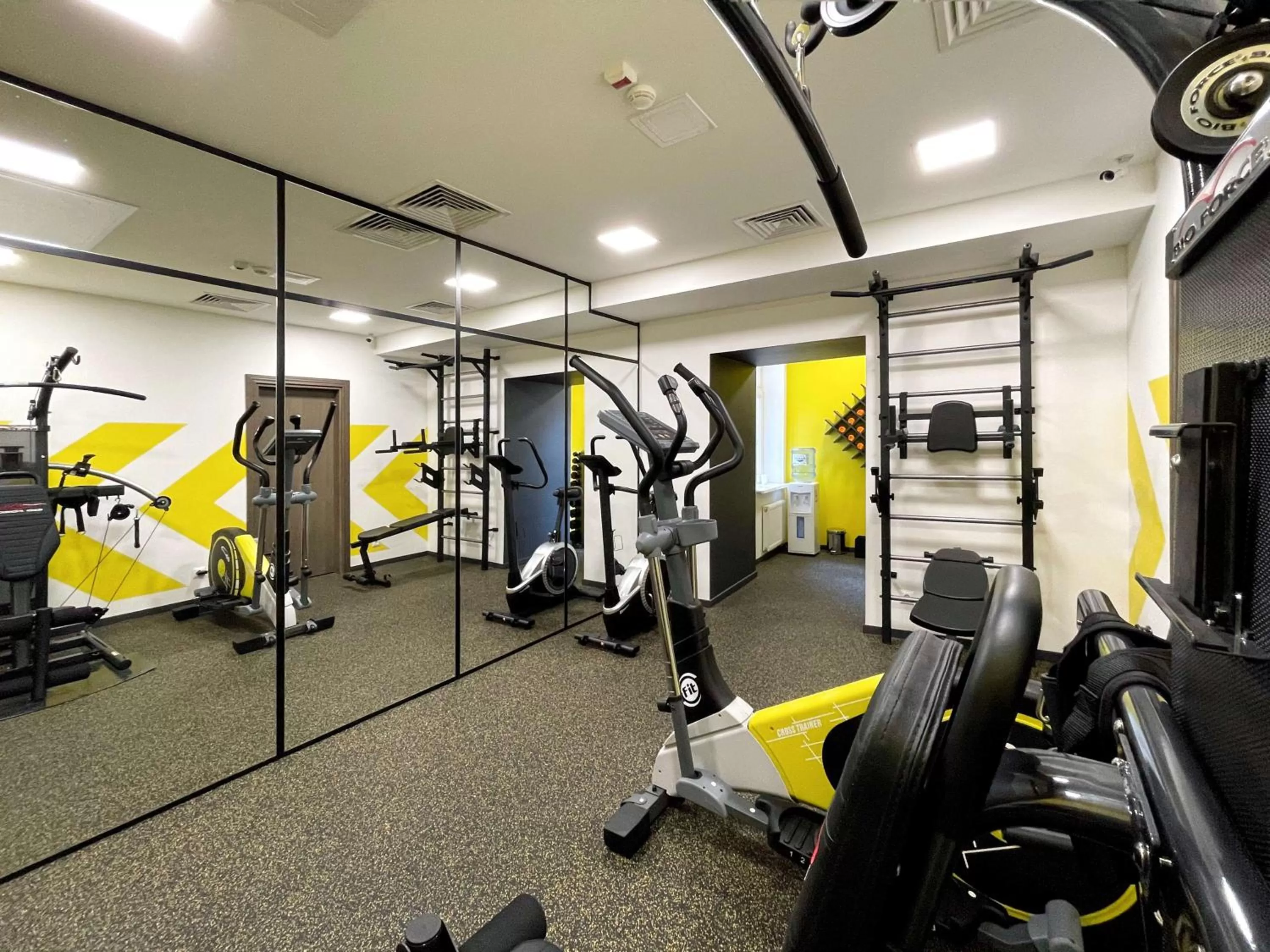 Fitness centre/facilities in Best Western Plus Market Square Lviv