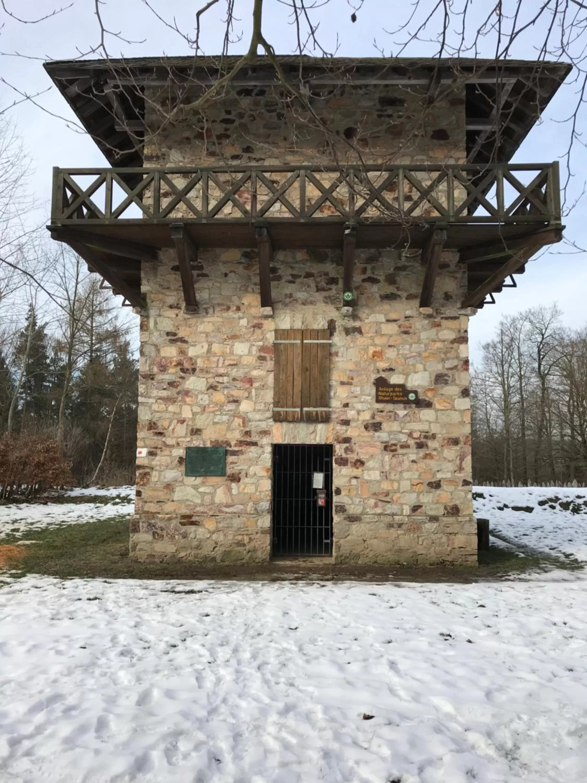 Nearby landmark, Winter in Moderne Wohnung im Rhein-Main-Gebiet