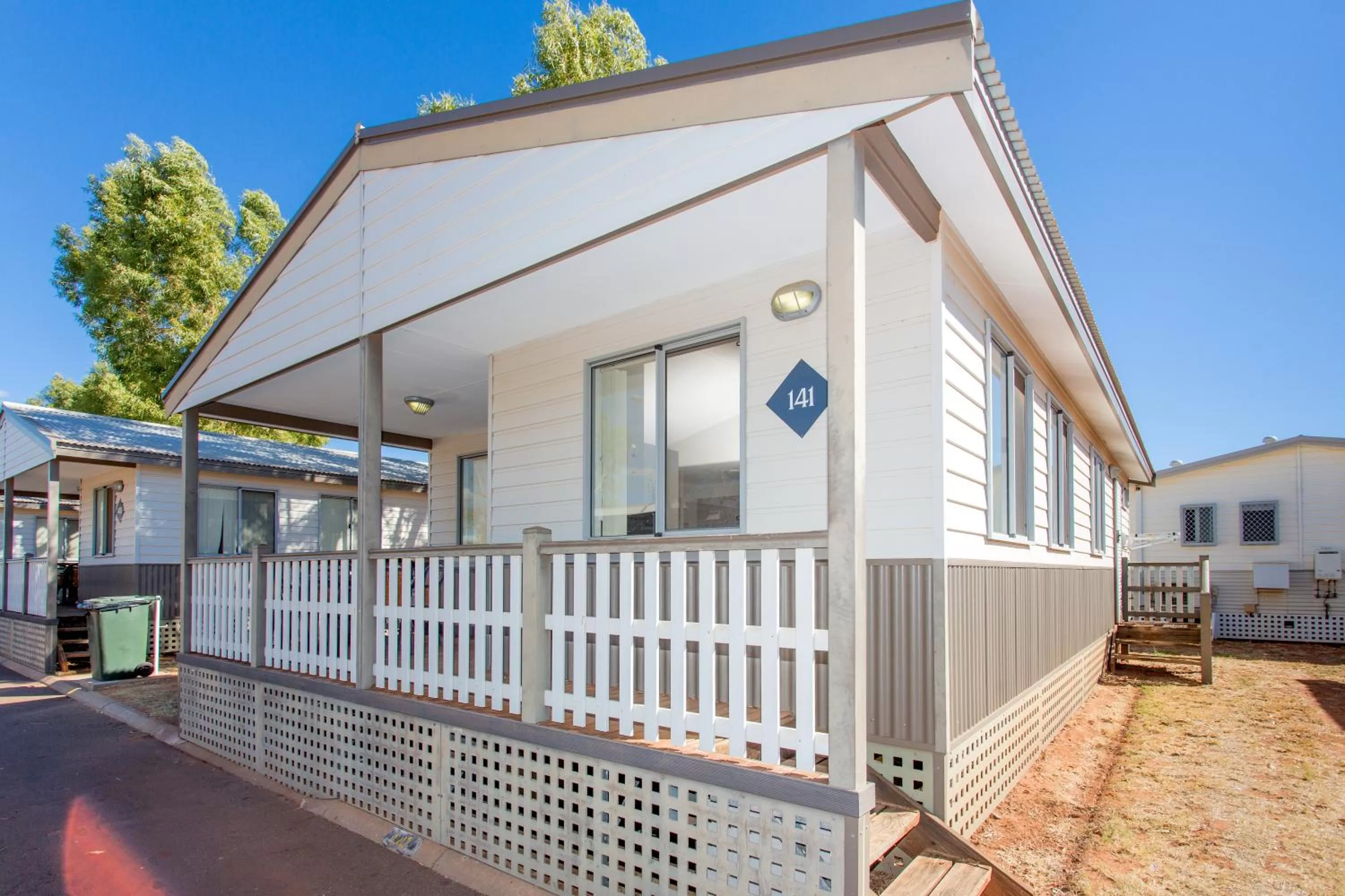 Deluxe 2 Bedroom Cabin in Discovery Parks - Pilbara, Karratha