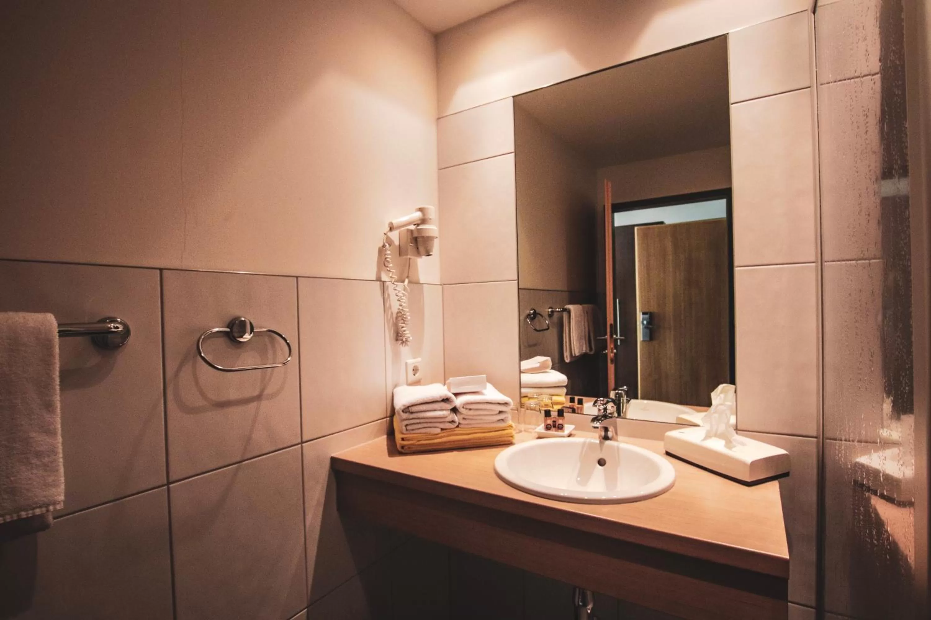 Balcony/Terrace in ACTIVE by Leitner's