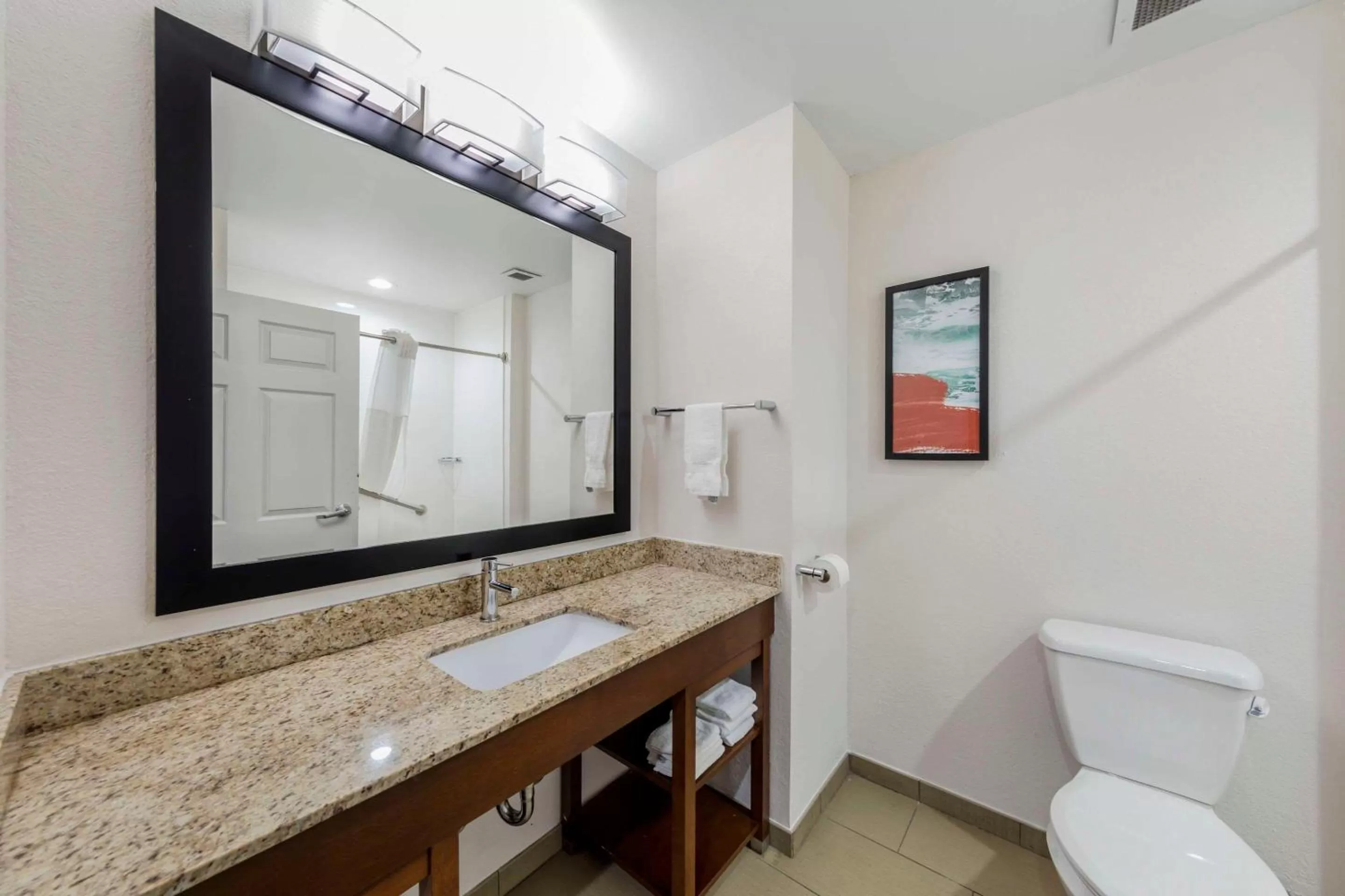 Bedroom in Comfort Inn US Hwy 80