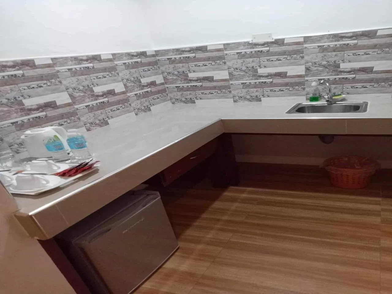 Kitchen or kitchenette in Zosimo's Inn