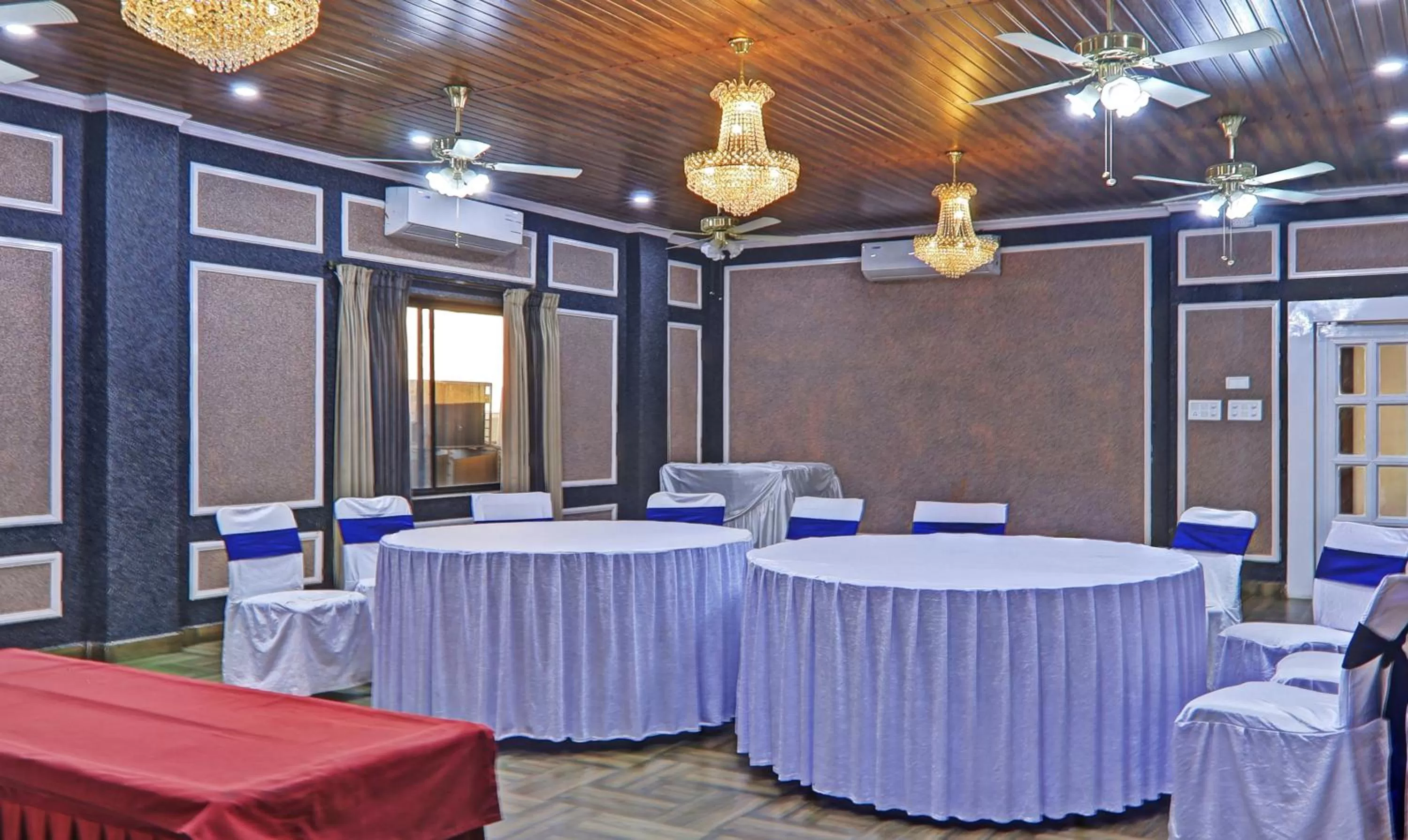 Banquet/Function facilities in Treebo Raj Inn Lalpur