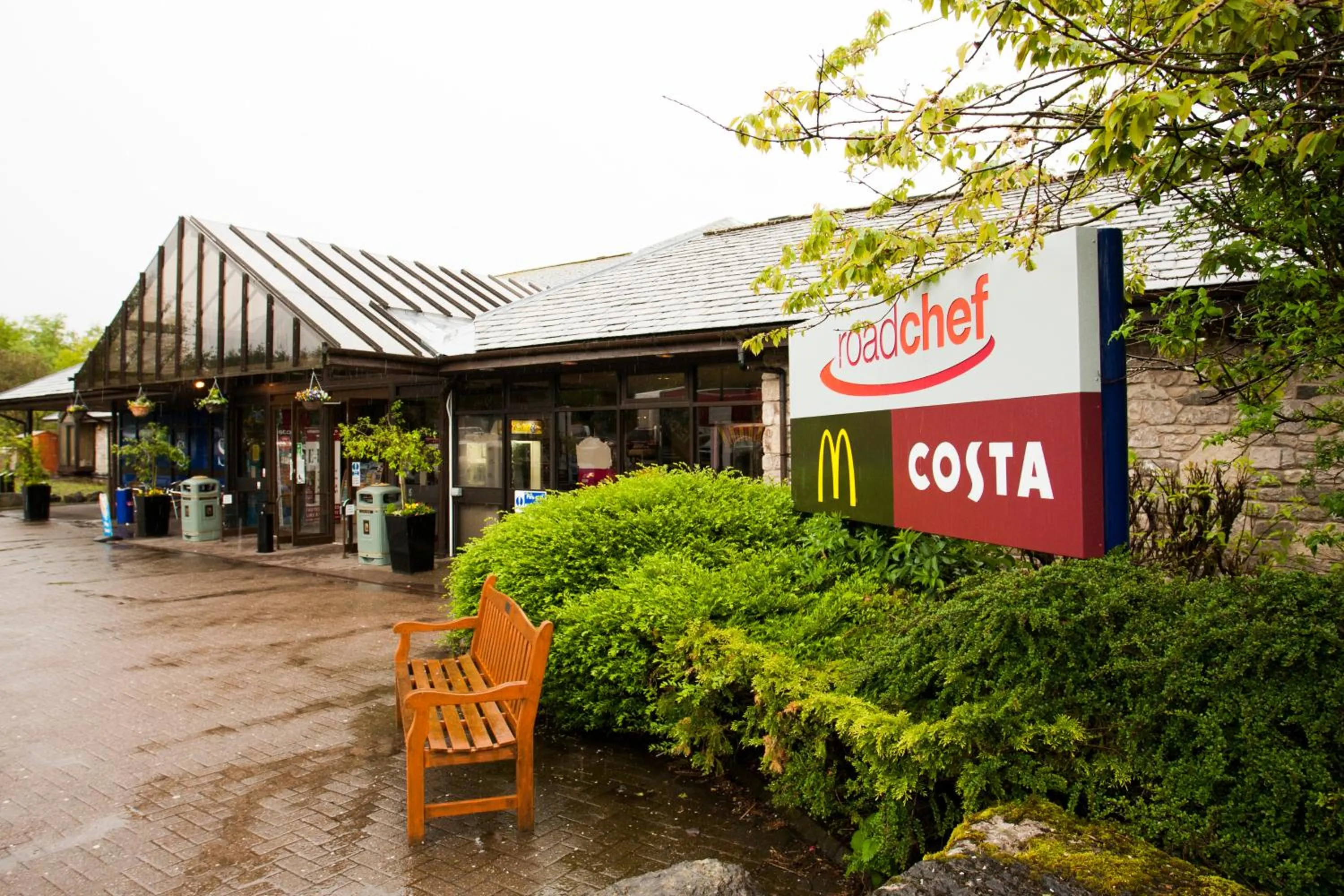 Property building in Days Inn Kendal - Killington Lake